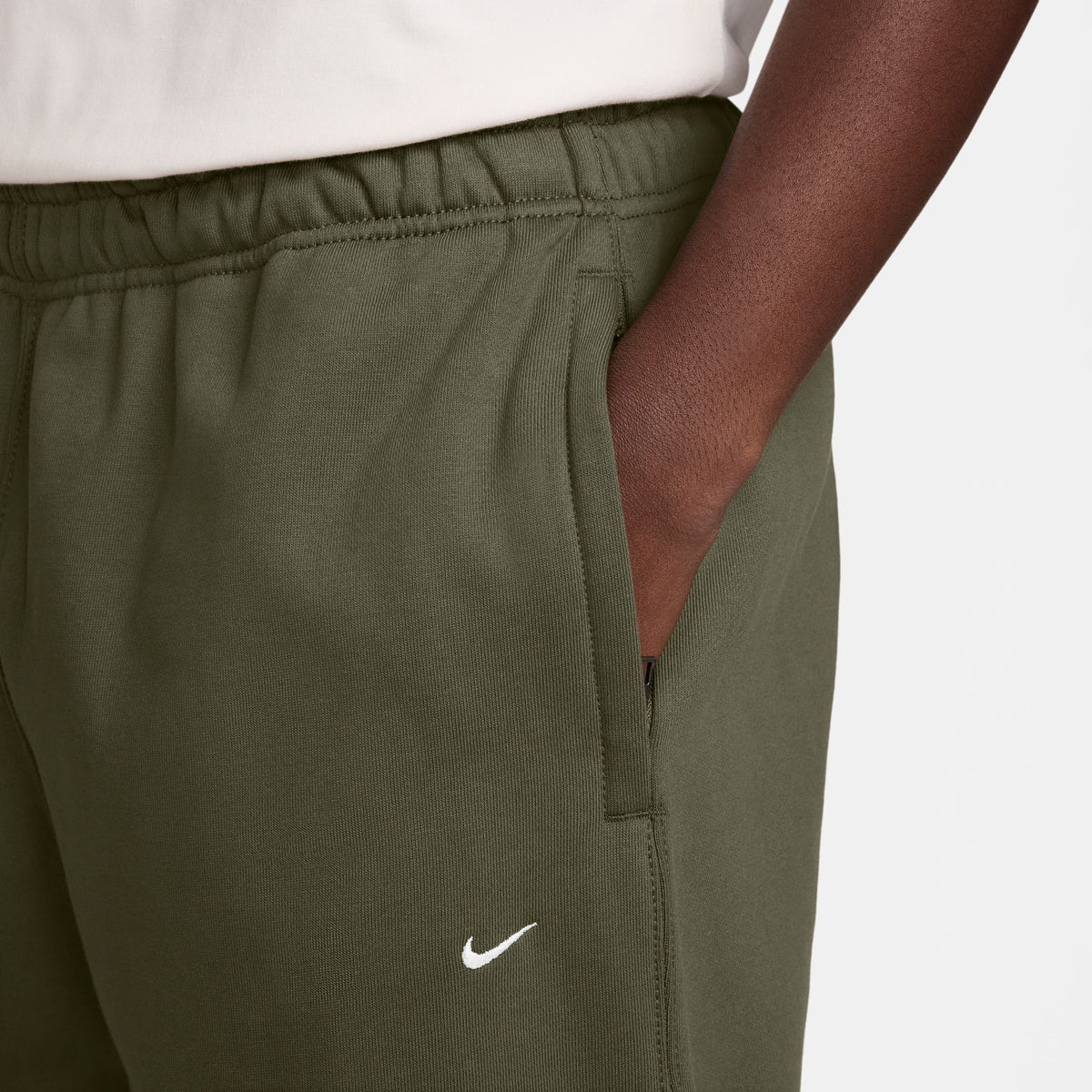 Nike Solo Swoosh Cuffed Fleece Pants - Medium Olive/White HV1088-222