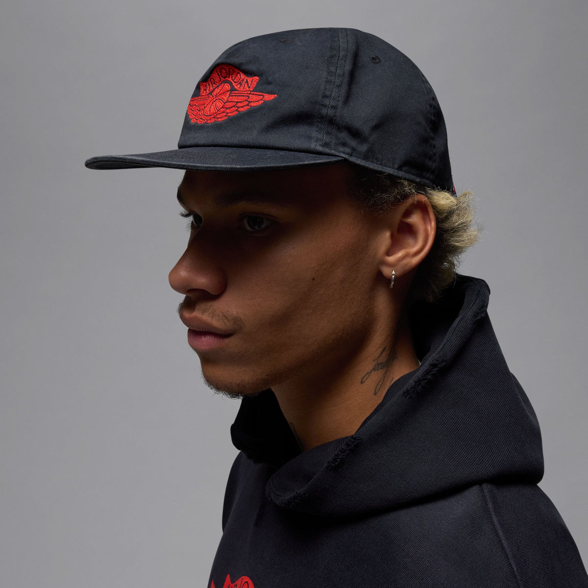 Jordan Pro Rare Air Unstructrured Hat - Black/Chile Red IB3009-010