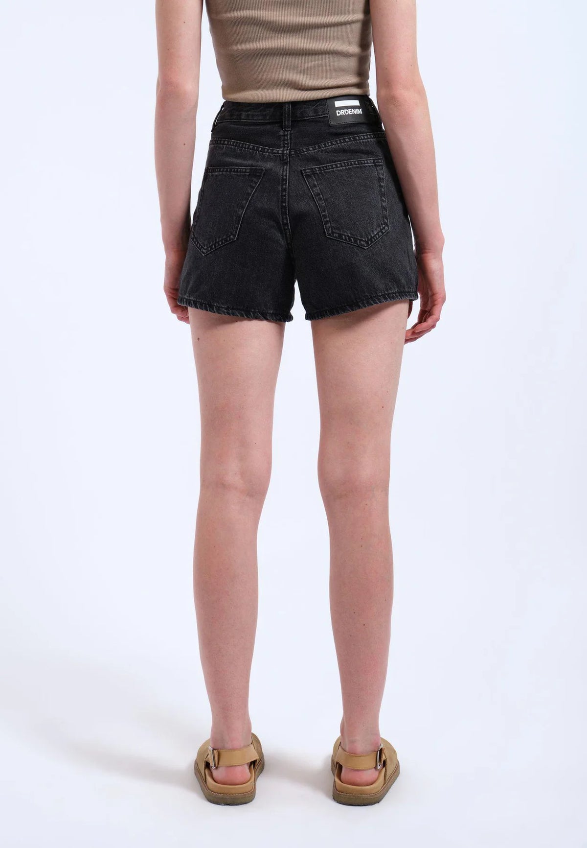 W NORA SHORTS