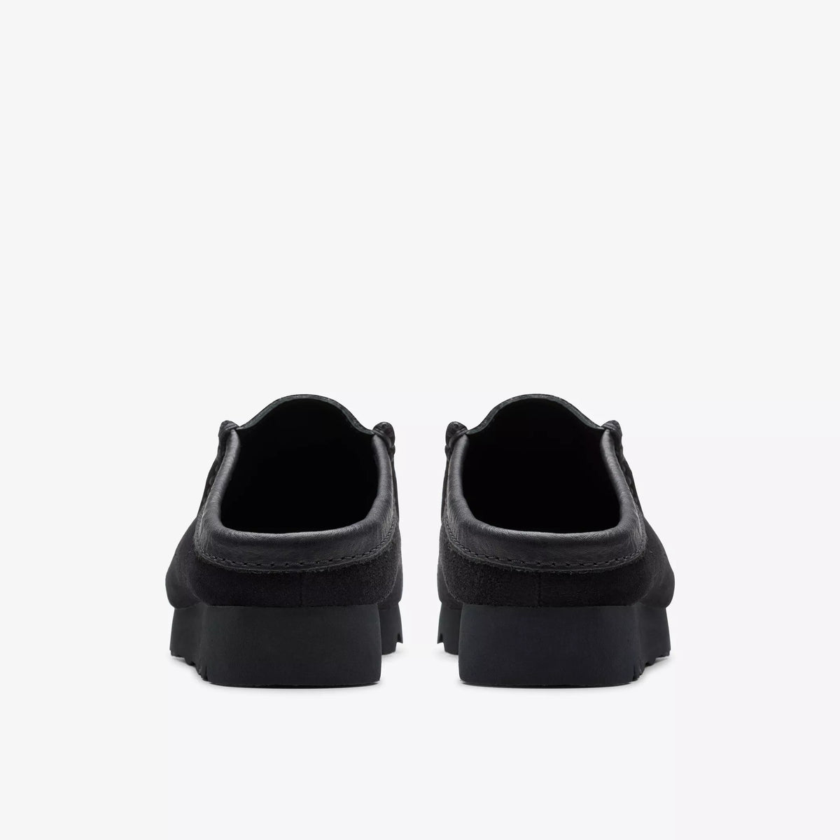 Clarks Wallabee Slip Black Suede