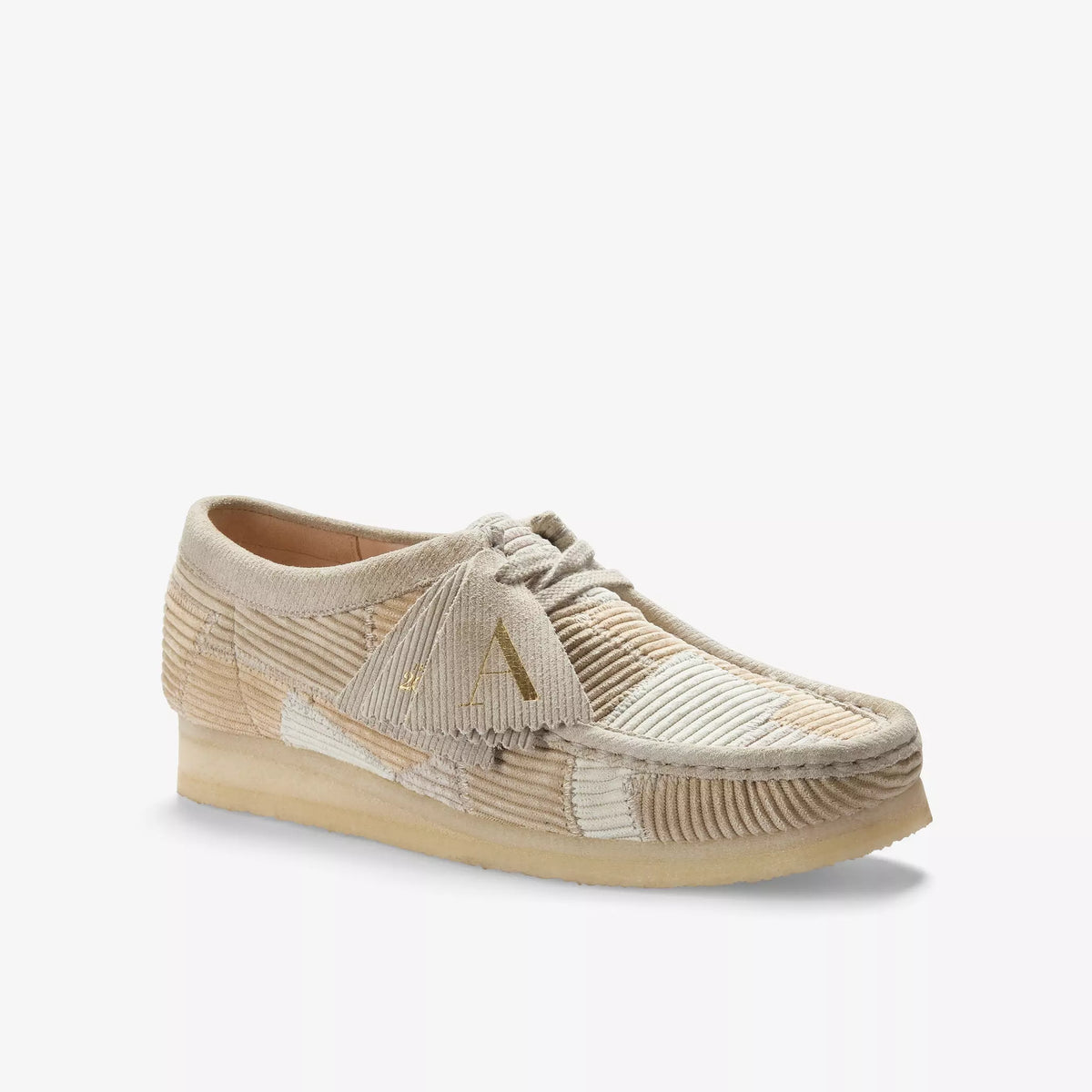 Aleali May X Clarks Originals Wallabee Beige Combination