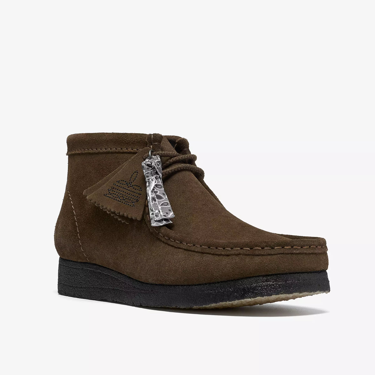 Clarks Wallabee Boot Dark Olive Suede