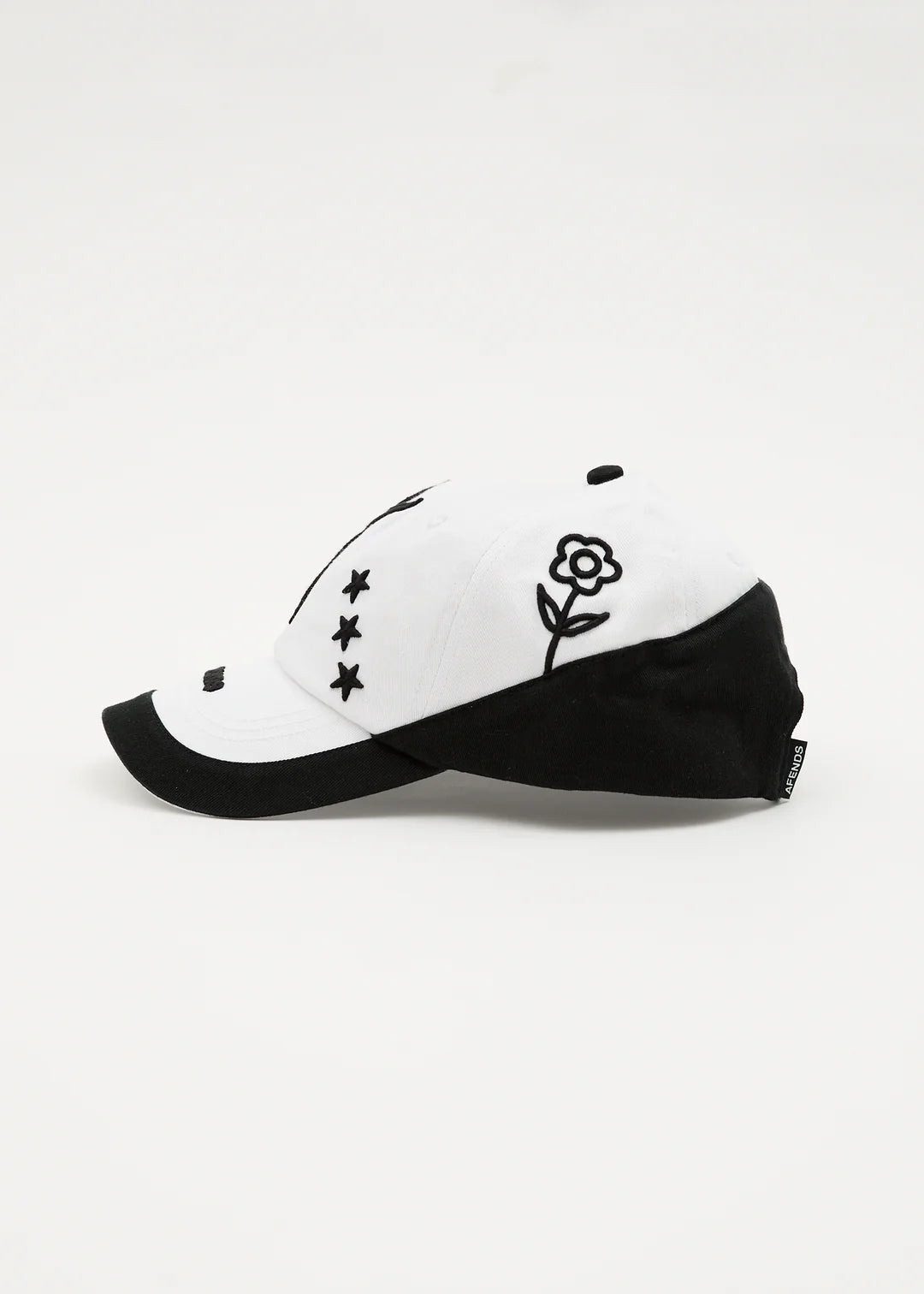 Afends Games Panelled Cap White/Black