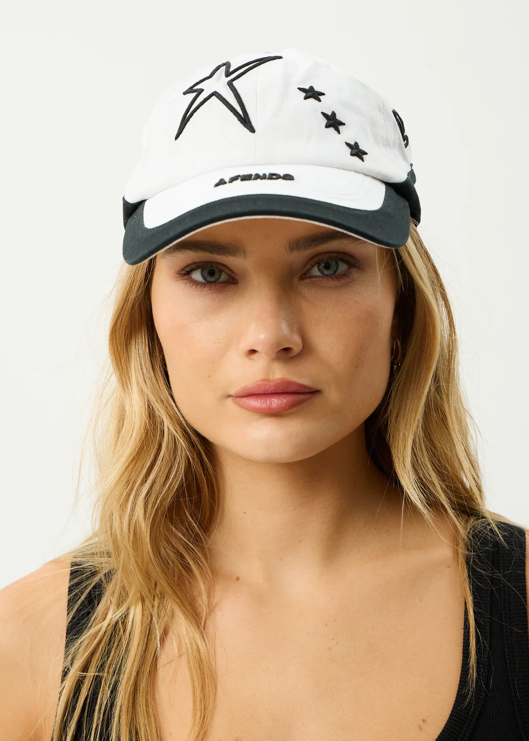 Afends Games Panelled Cap White/Black
