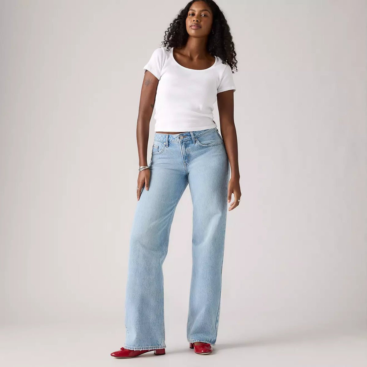 Levi's W Low Loose Light Wash Price is Right