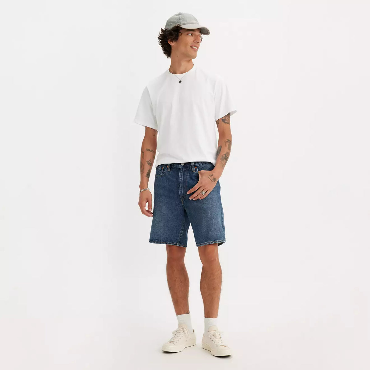 Levi's 468 Loose Shorts Picnic & Friends Dark Wash