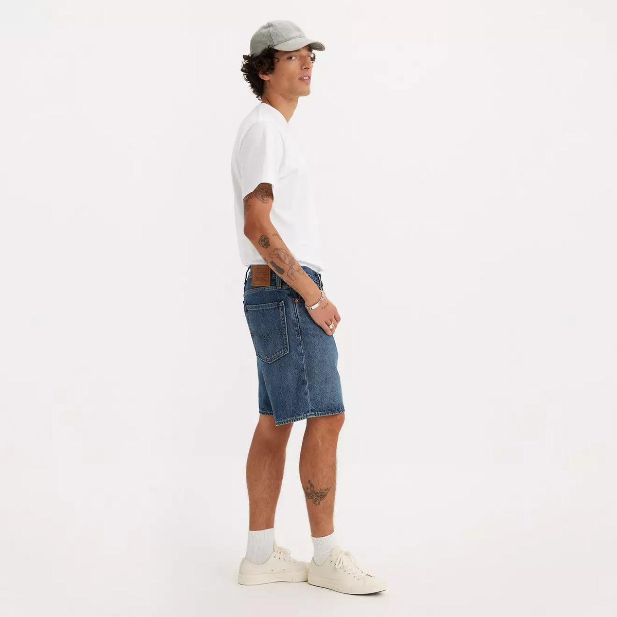 Levi's 468 Loose Shorts Picnic & Friends Dark Wash