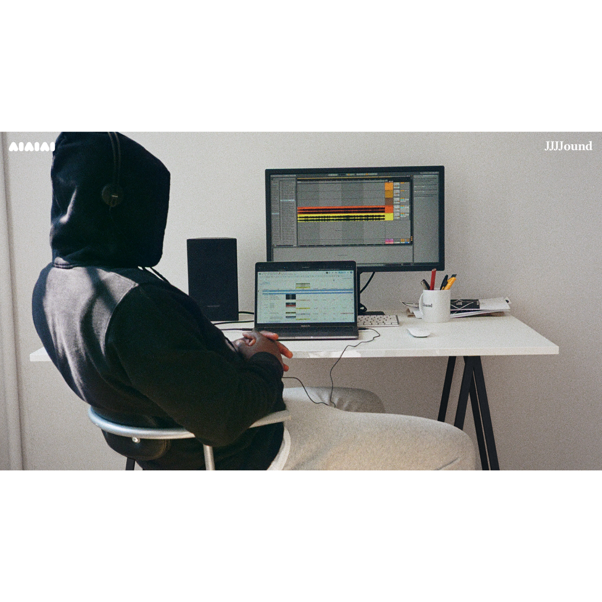 TRACKS USB-C JJJOUND EDITION - YELLOW