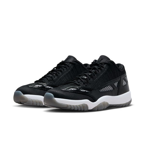 Jordan on sale eleven low