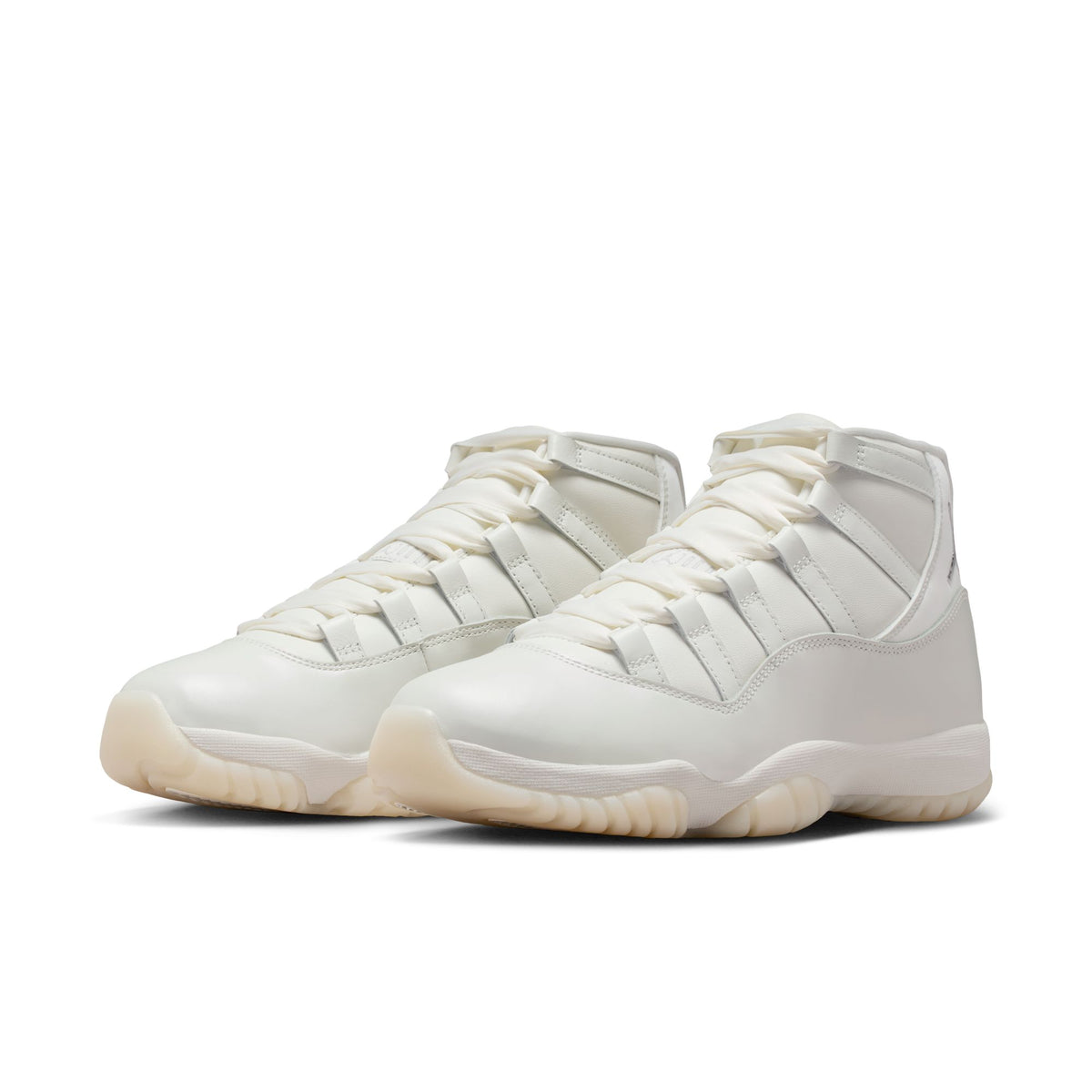 W Air Jordan 11 Retro Sail/Pearl AR0715-110