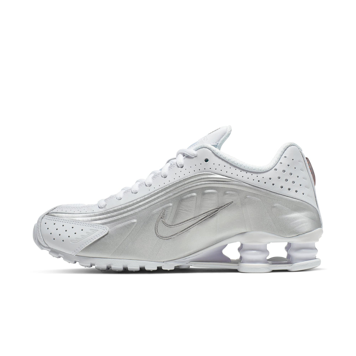 NIKE SHOX R4 - WHITE/METALLIC SILVER AR3565-101 I MOMENTUM - Momentum  Clothing