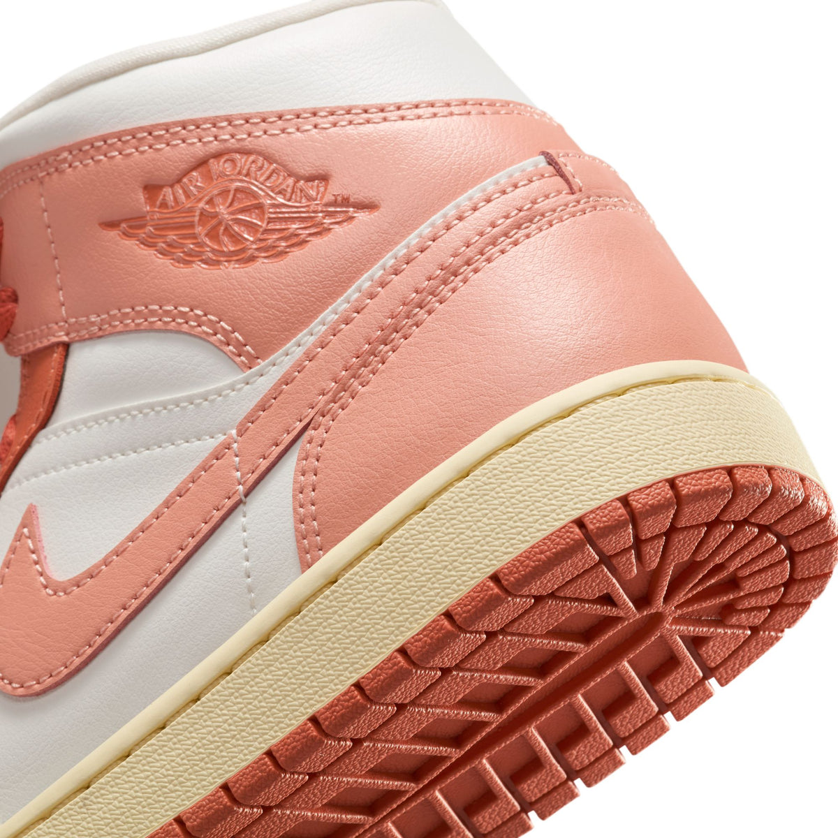 W Air Jordan 1 Mid - Sail/Lt Madder Root/Muslin BQ6472-180