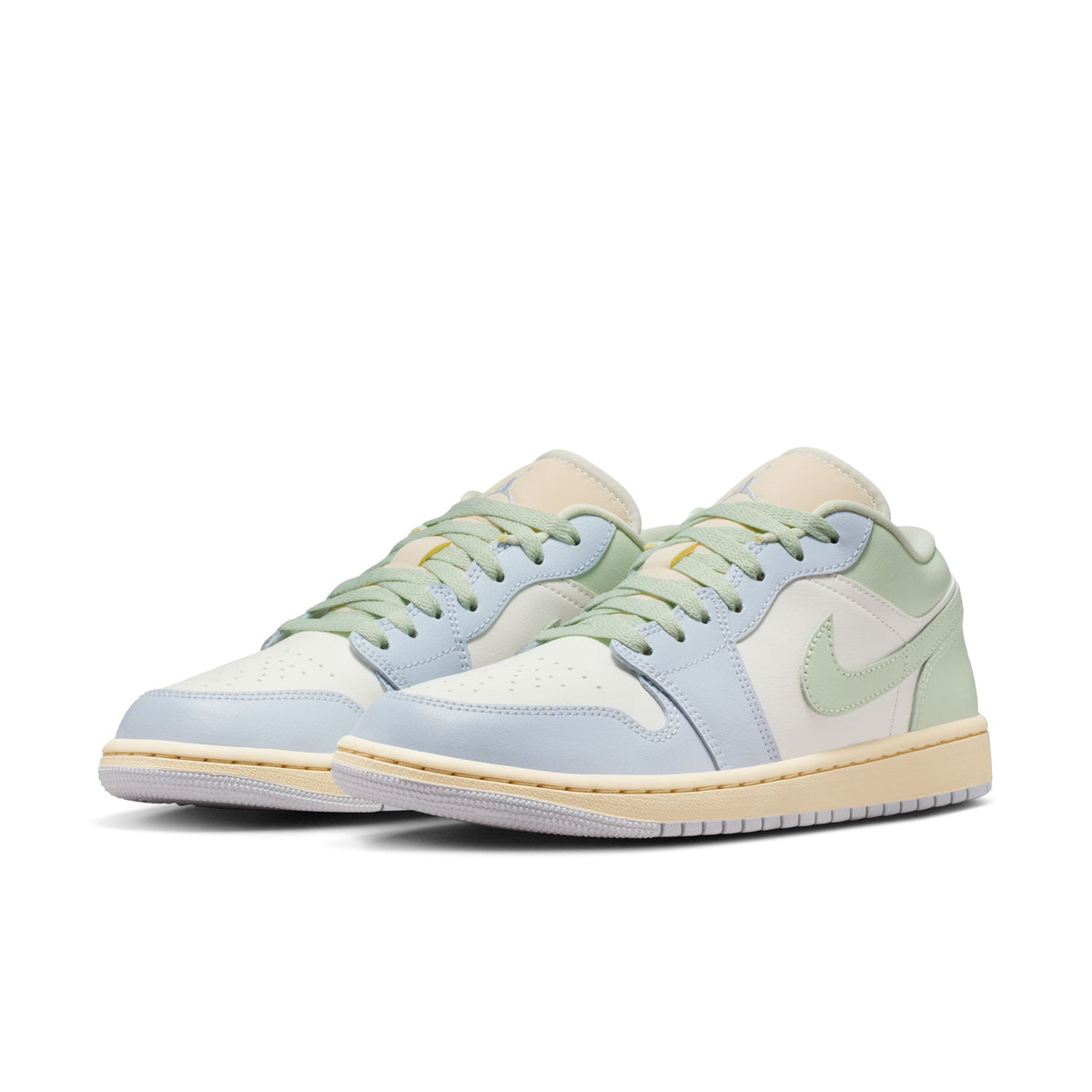 W Air Jordan 1 Low Sail/Jade Aura/Muslin  DC0774-108