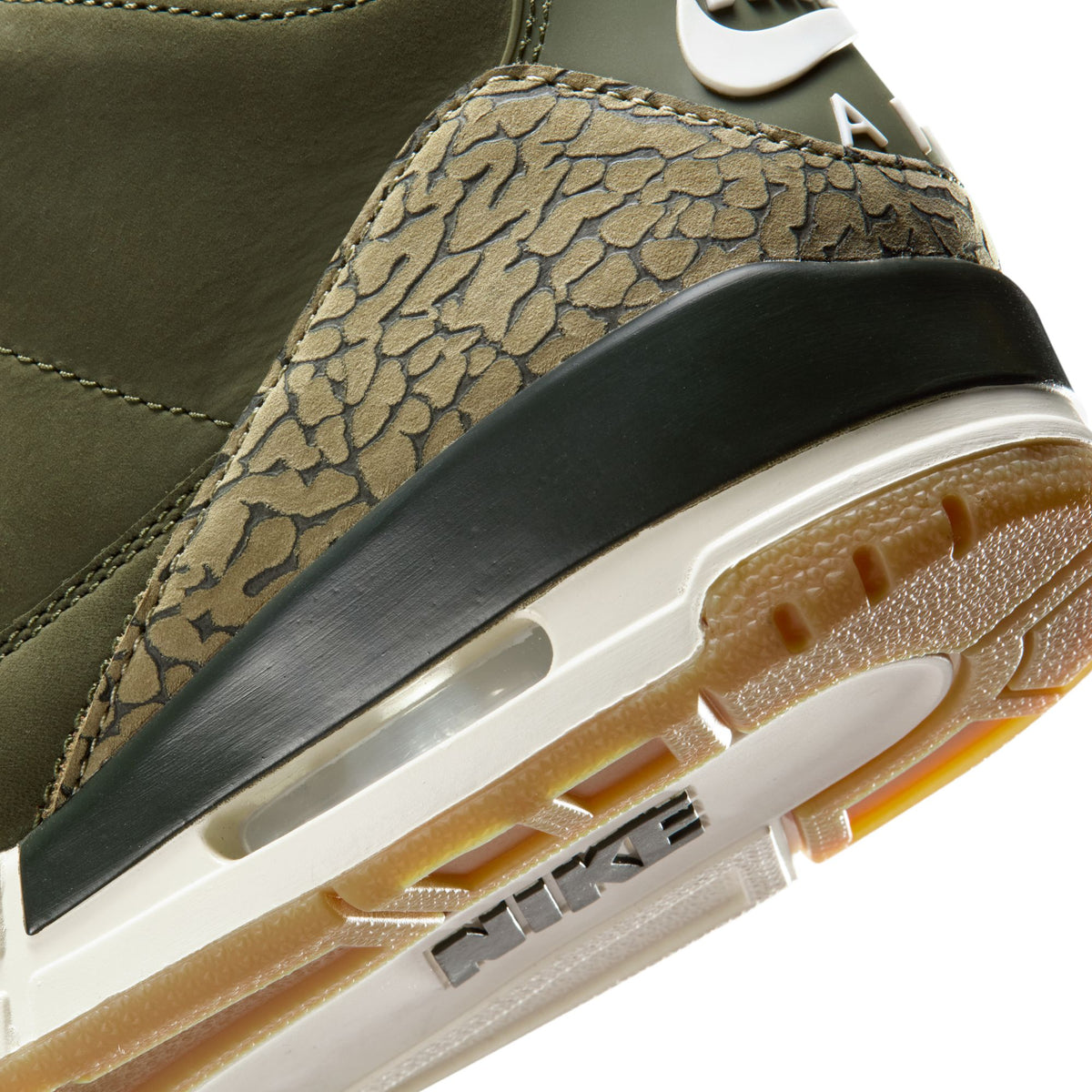 Air Jordan 3 Retro Medium Olive/Sequoia DN3707-202