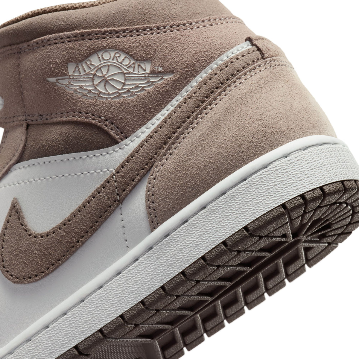 Air Jordan 1 Mid Enigma Stone/Olive Grey/Summit White DQ8426-003