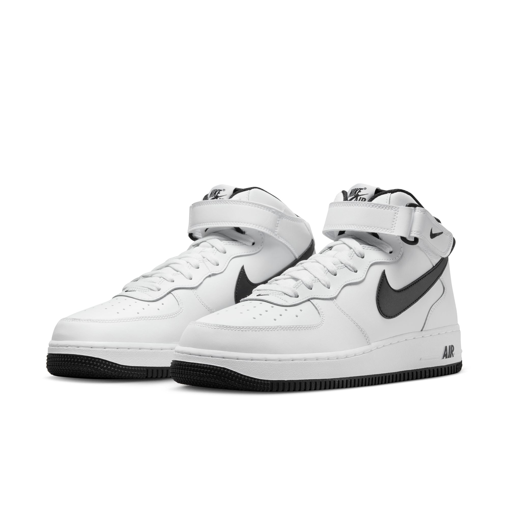 AIR FORCE 1 MID '07 - WHITE / BLACK DV0806-101 I MOMENTUM