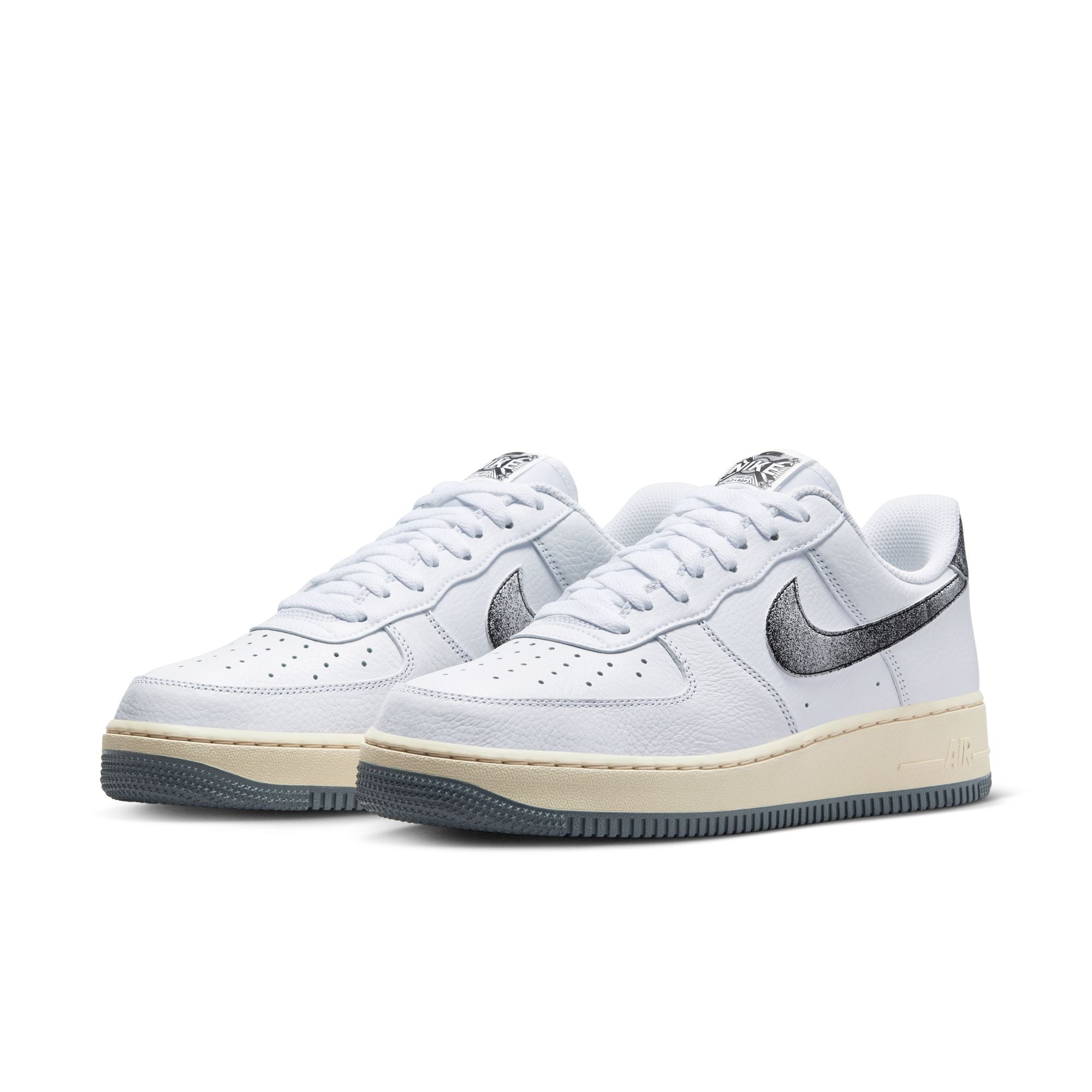 Nike air force outlet 1 07 lx premium