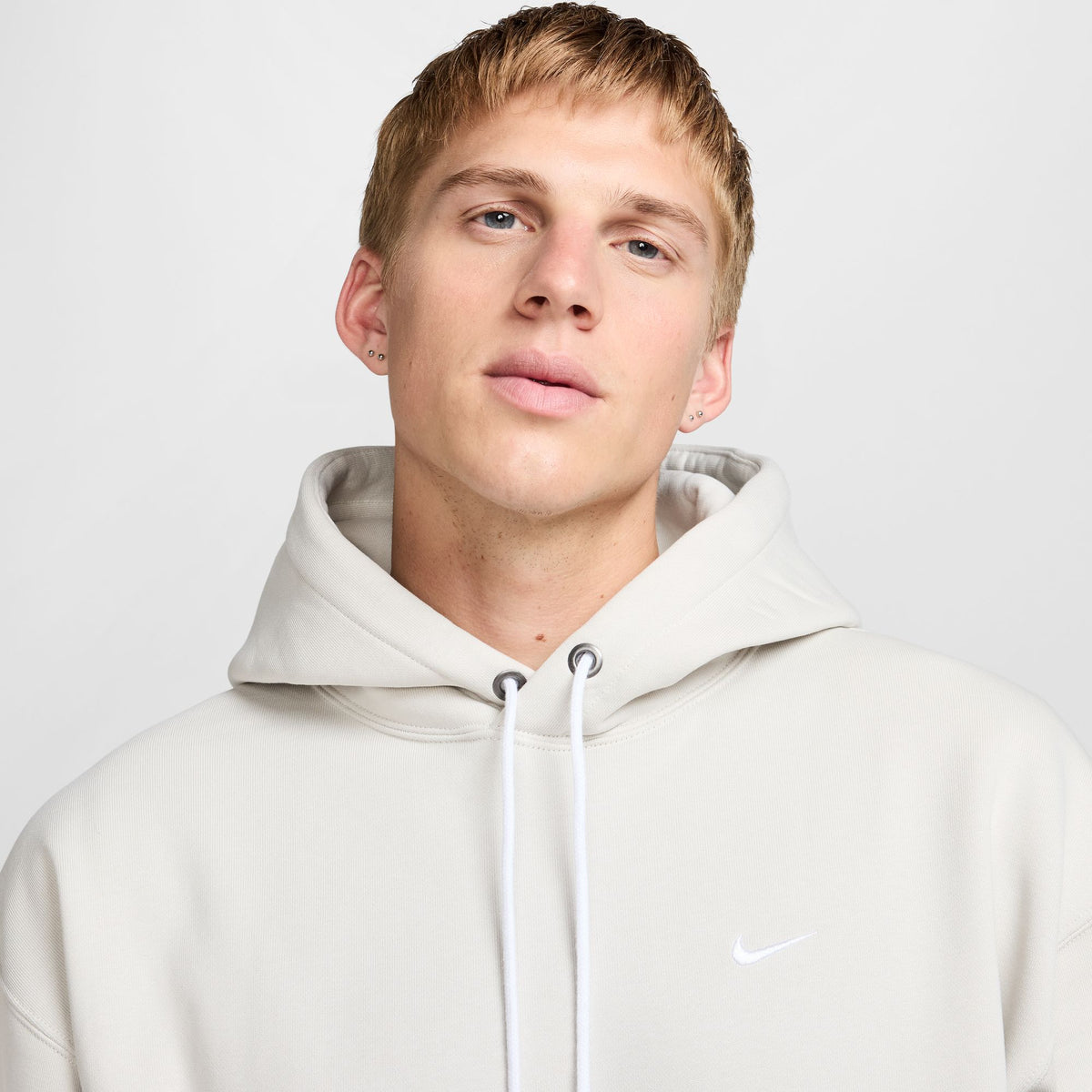 Nike Solo Swoosh Fleece Pullover Hoodie - Light Bone/White DX1355-072