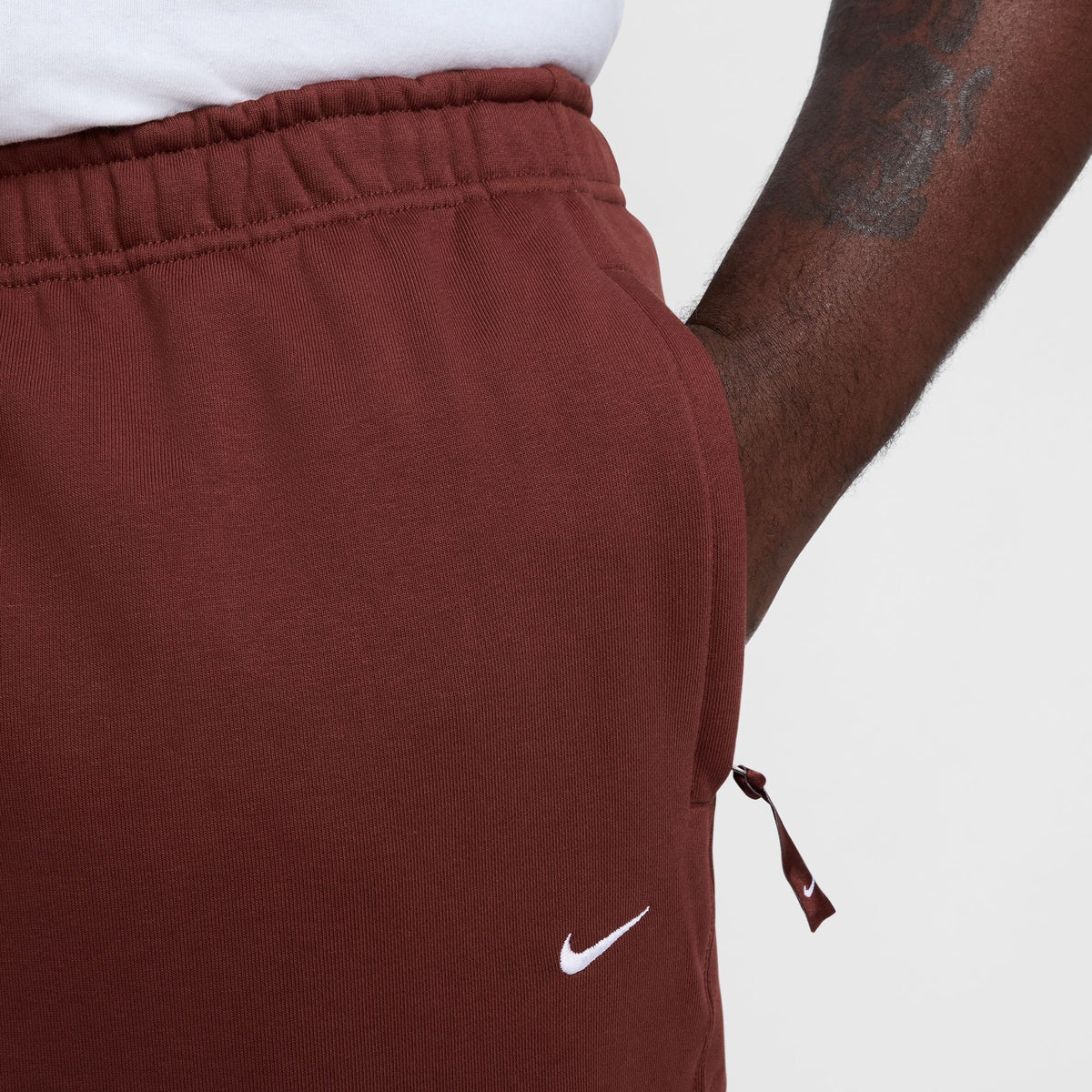Nike Solo Swoosh Fleece Pants - Dark Pony/White