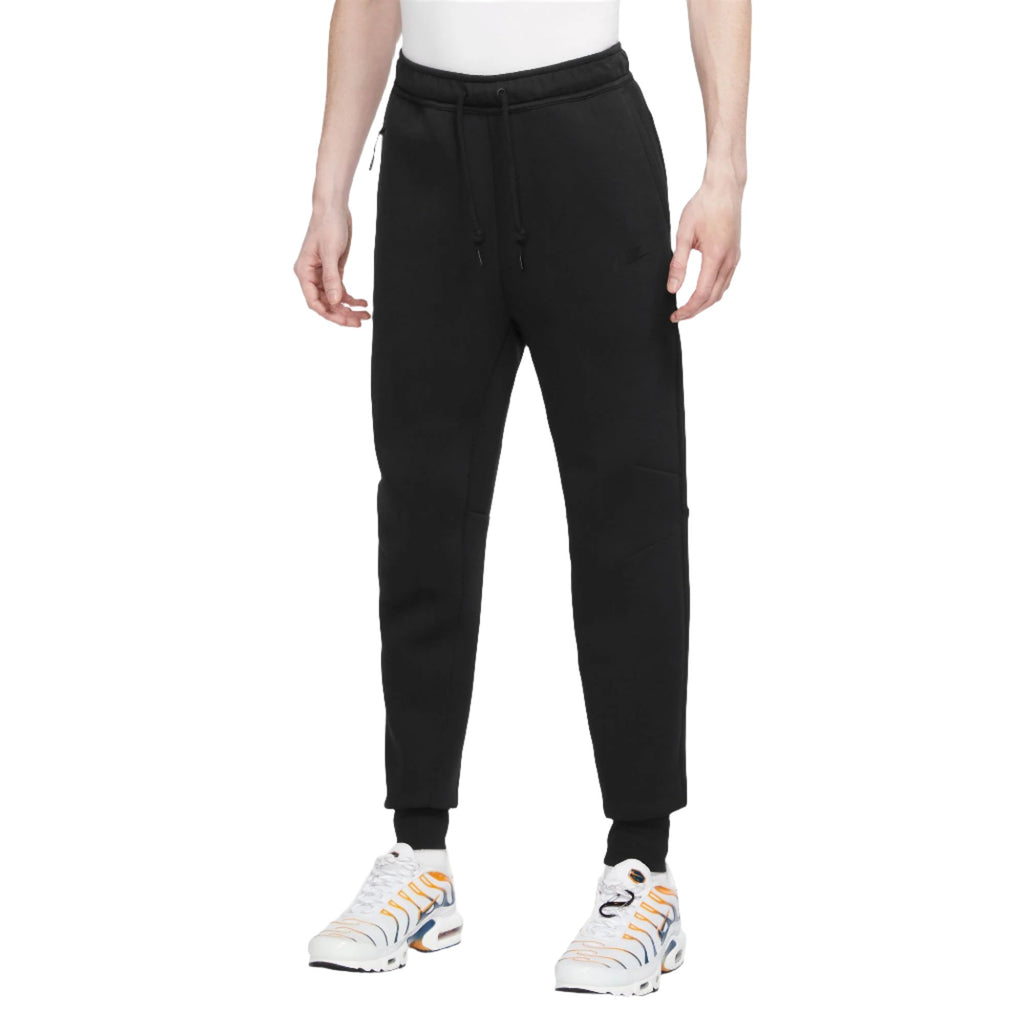 TECH FLEECE JOGGER - BLACK FB8002-010 I MOMENTUM - Momentum Clothing