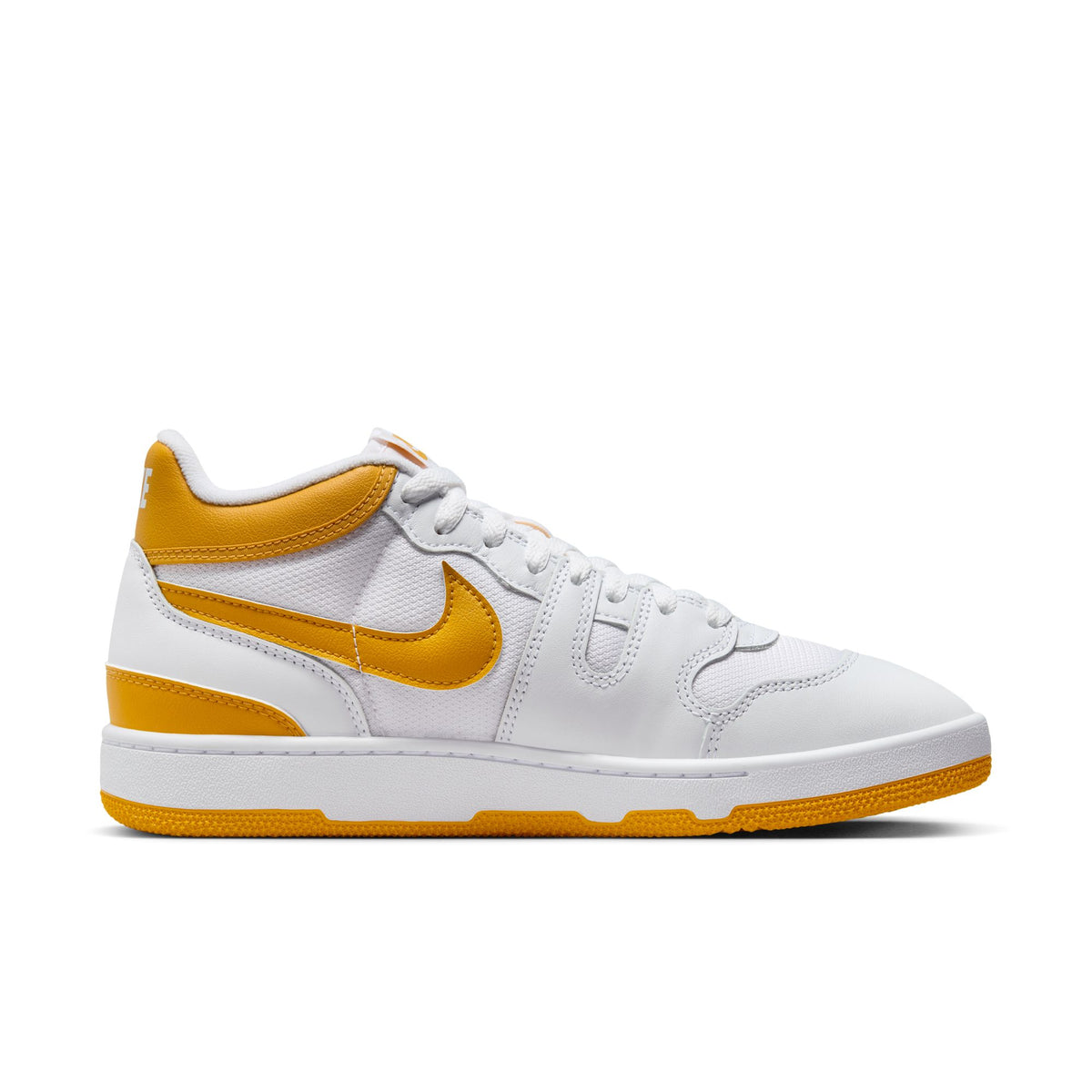 NIKE ATTACK