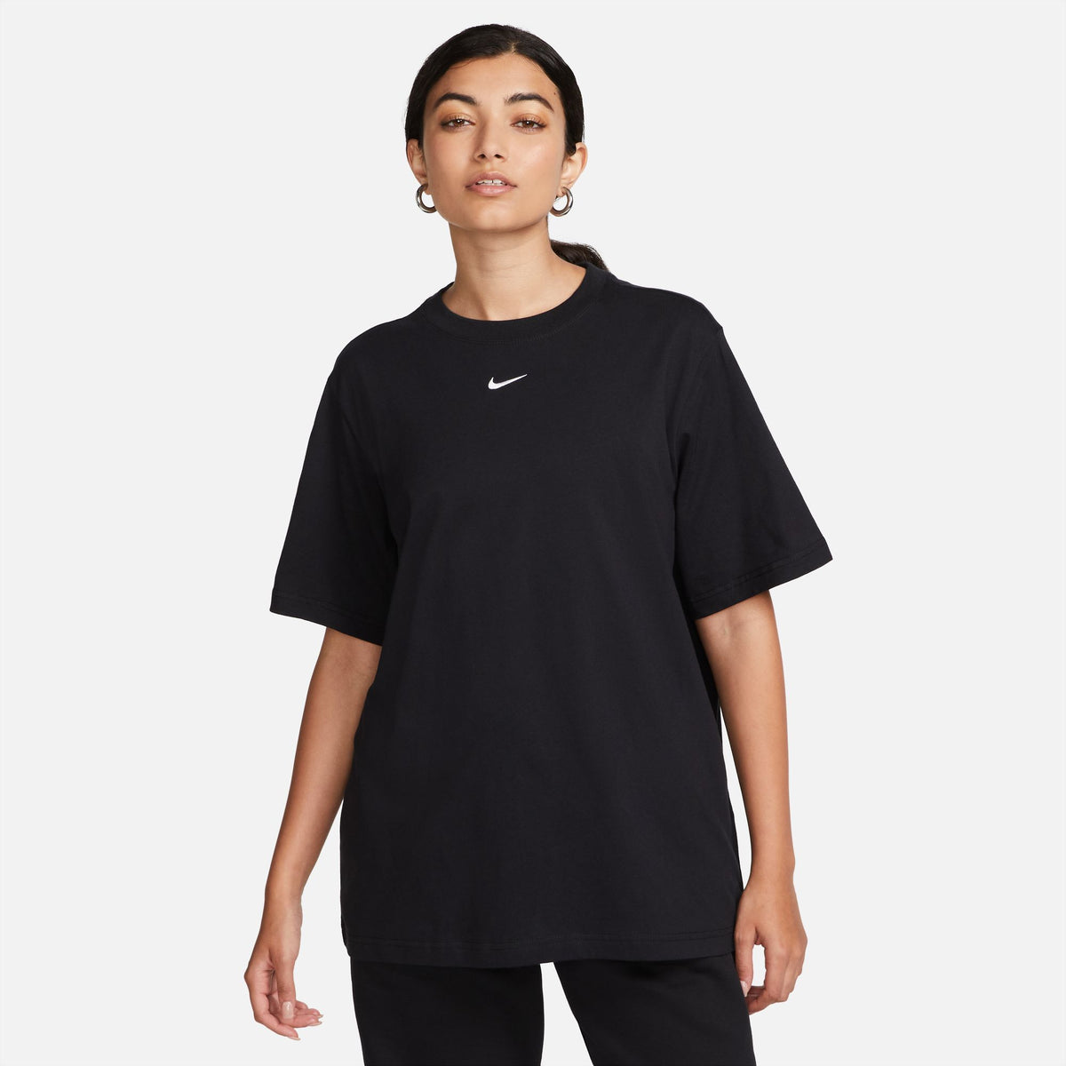 Nike W NSW Essential T-Shirt - Black FD4149-010