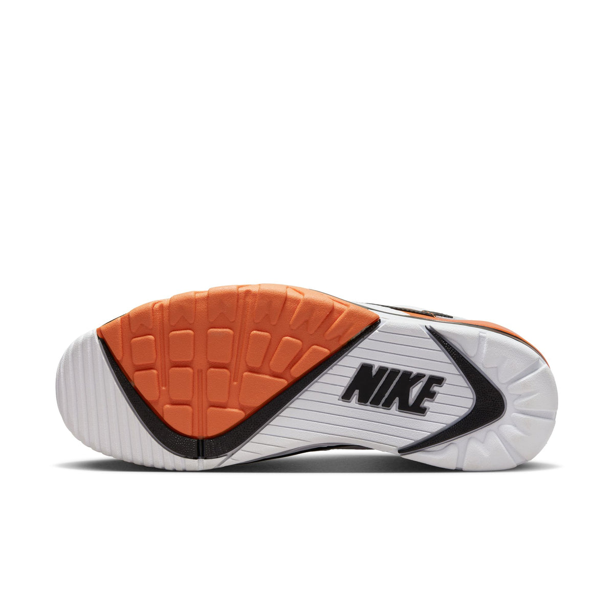 nike cross trainer low