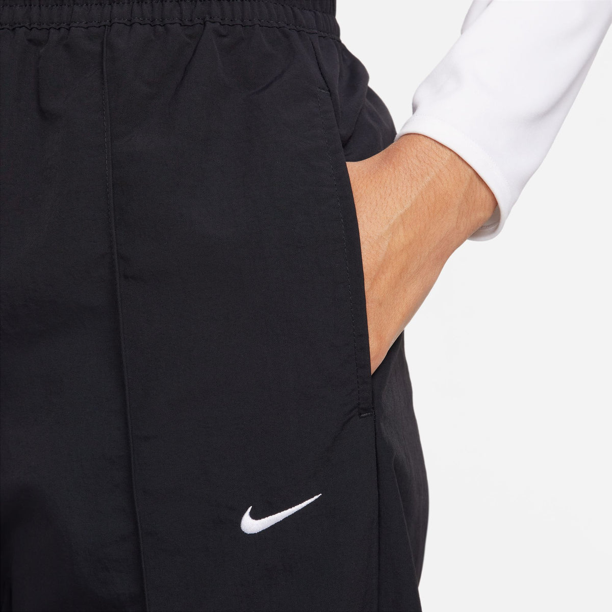 Nike W NSW Everything Wovens Mid-Rise Open-Hem Pants FQ3588-010