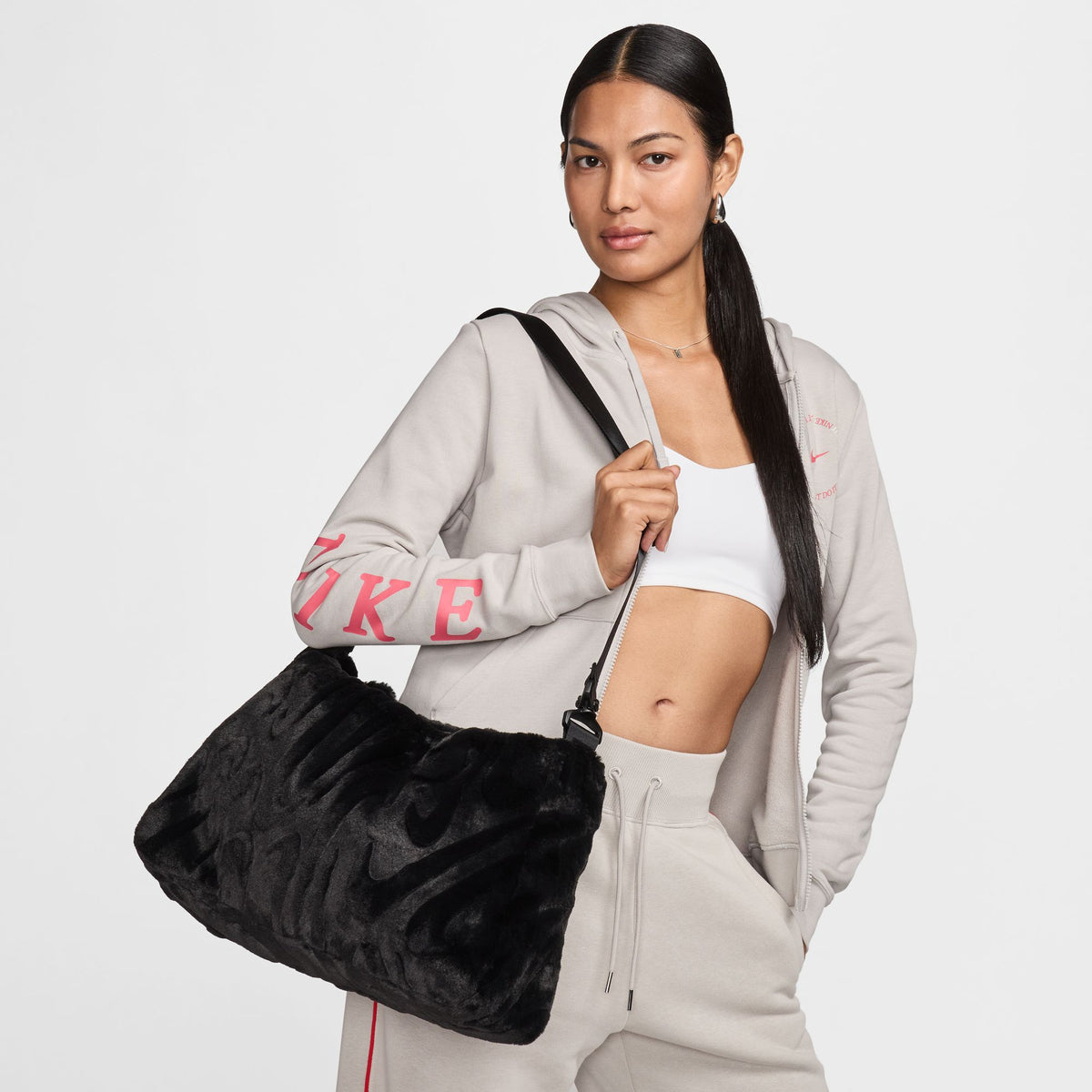 Nike NSW Faux Fur Tote (10L) - Black/Metallic Silver FZ1323-010
