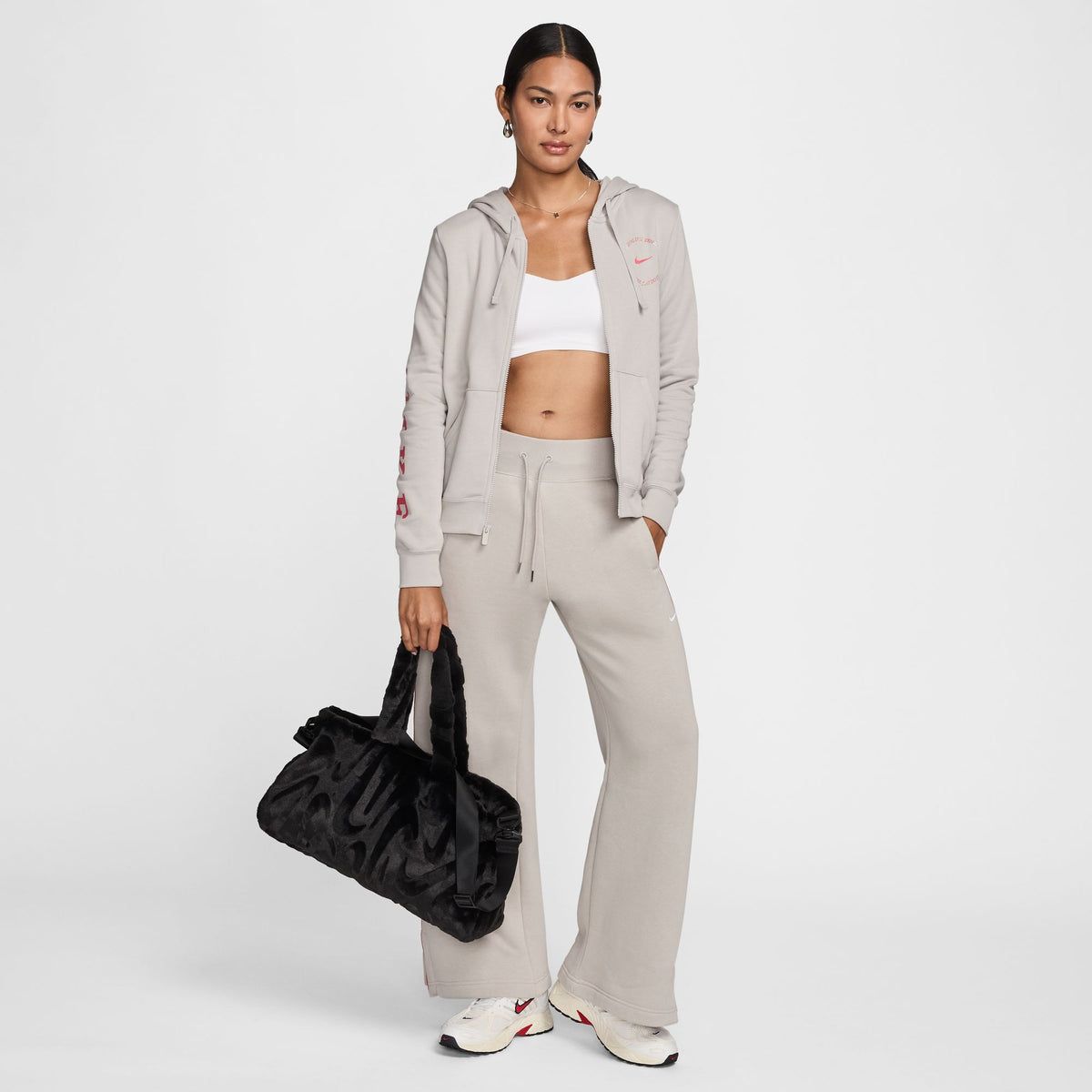 Nike NSW Faux Fur Tote (10L) - Black/Metallic Silver FZ1323-010