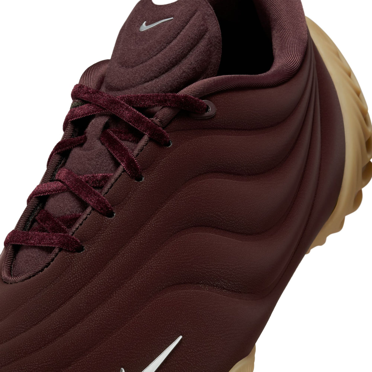 Nike W Astra Ultra - Burgundy Crush/Metallic Silver FZ5778-600