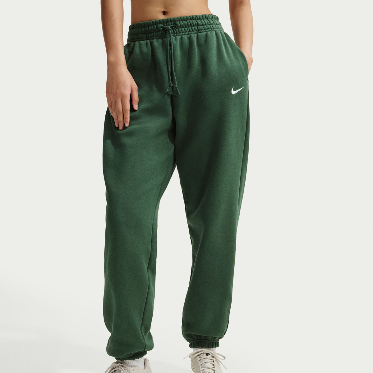 W NSW Phoenix Fleece High-Waisted Oversized Sweatpants Fir/Sail FZ5996-323