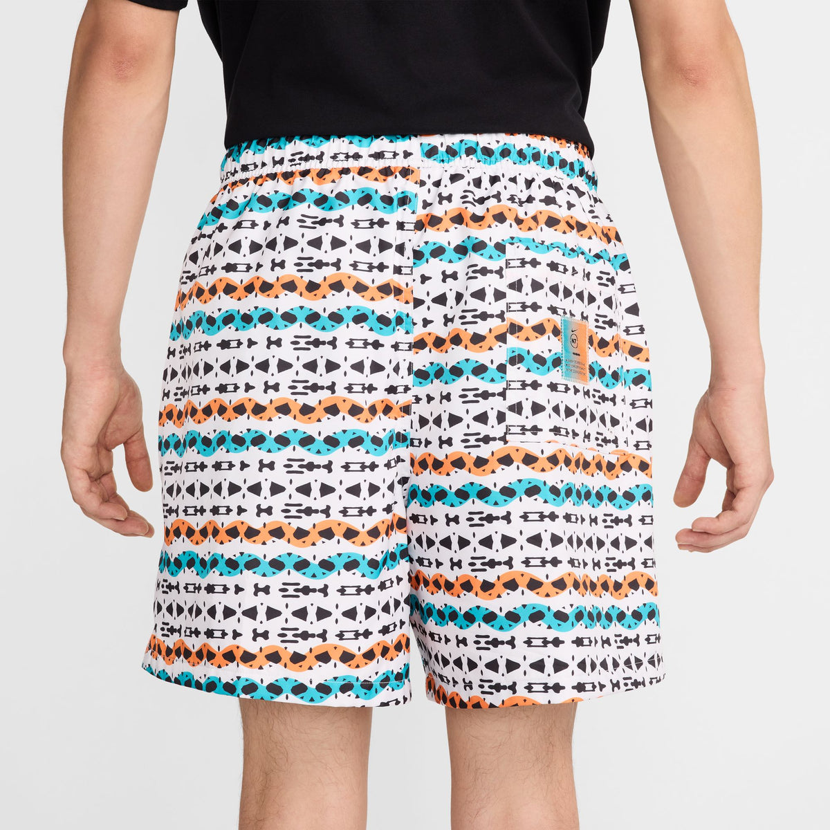NK CLUB FLOW SHORT N7
