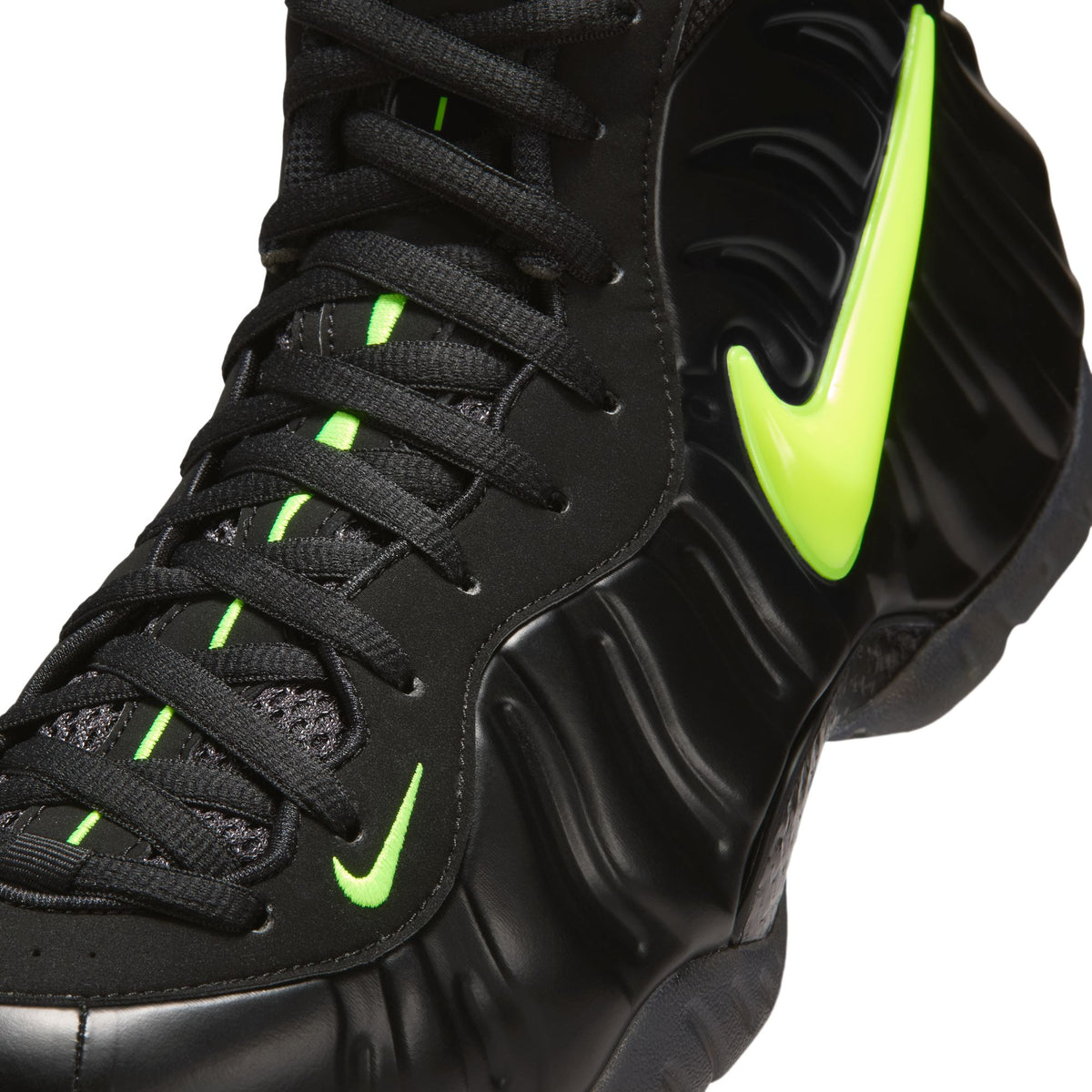 Air Foamposite Pro Black/Voltage Yellow HF0794-002