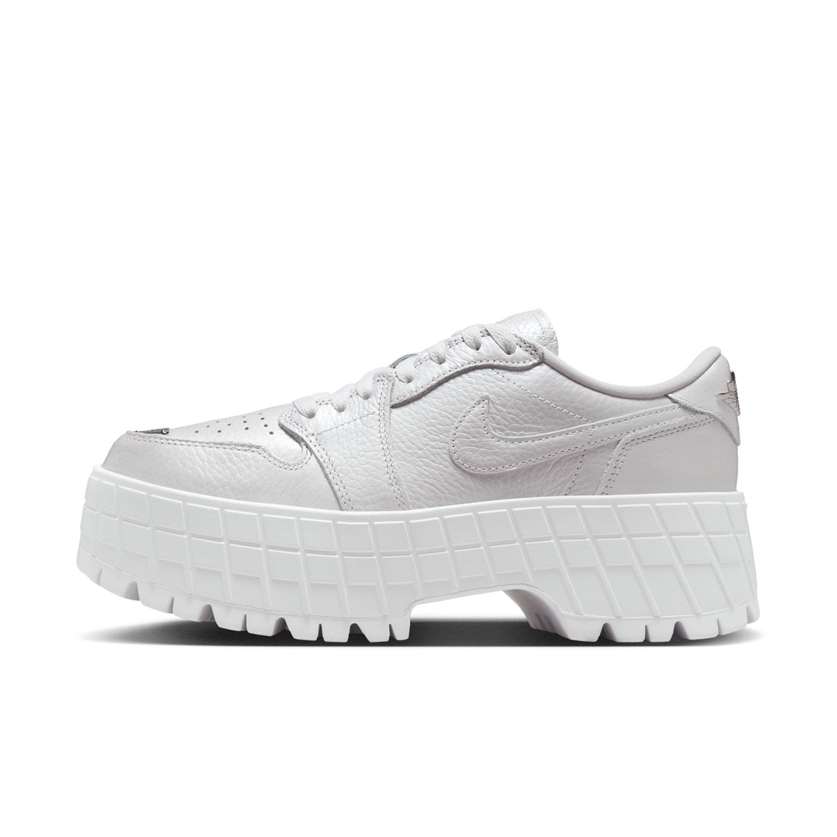 Chaussure Air Jordan 1 Brooklyn Low pour femme. Nike CA