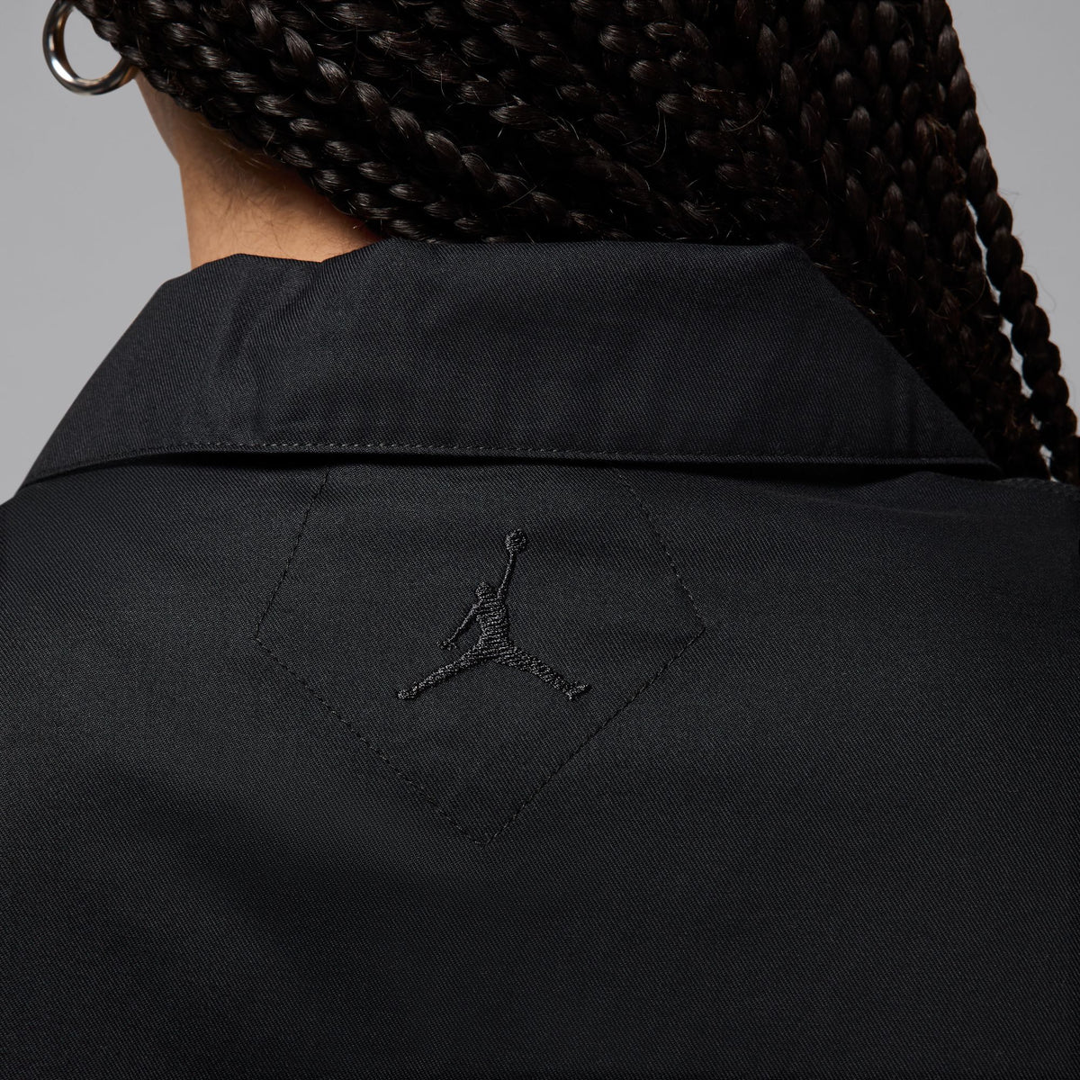 Nike W Short-Sleeve Woven Top - Black HJ0096-010