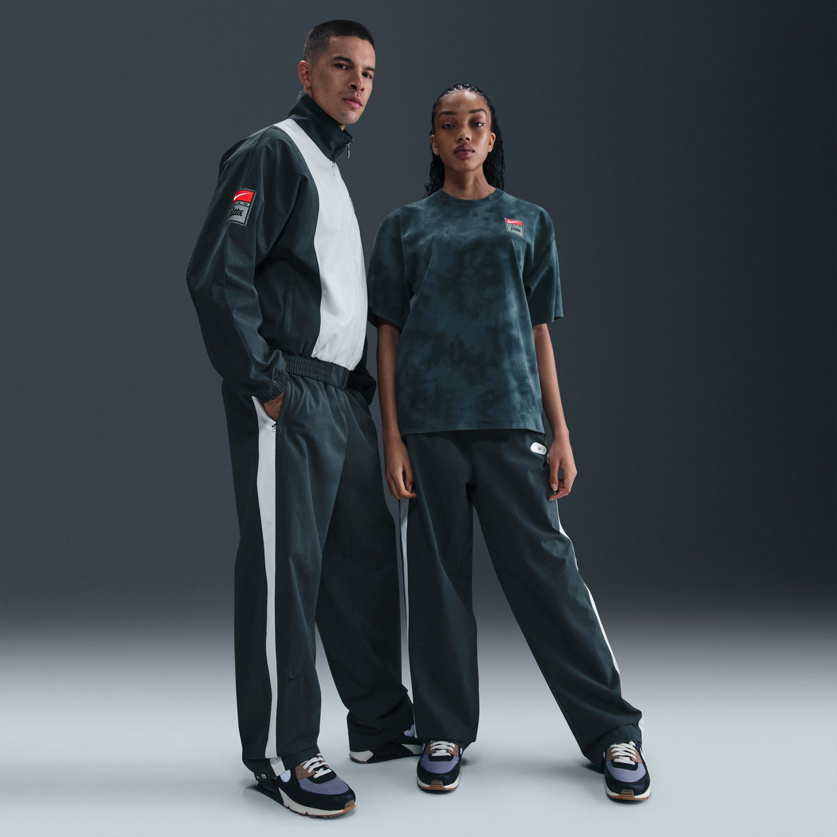 NIKE X PATTA Track Pants - Deep Ocean/White HJ0737-458