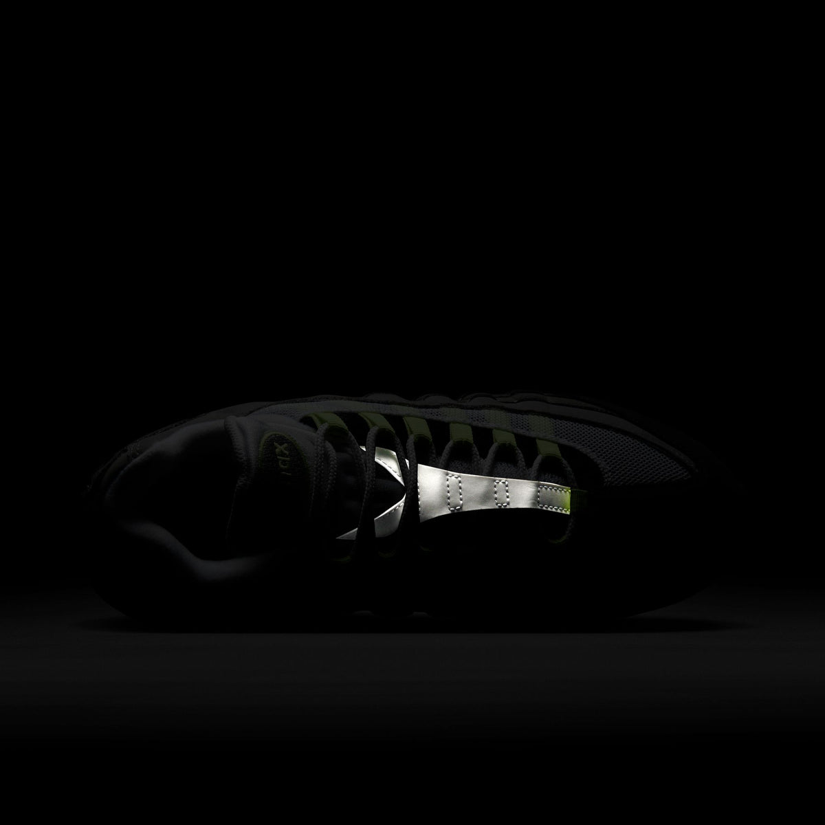 Nike Air Max 95 OG - Black/Neon Yellow/Cool Grey HM4740-001