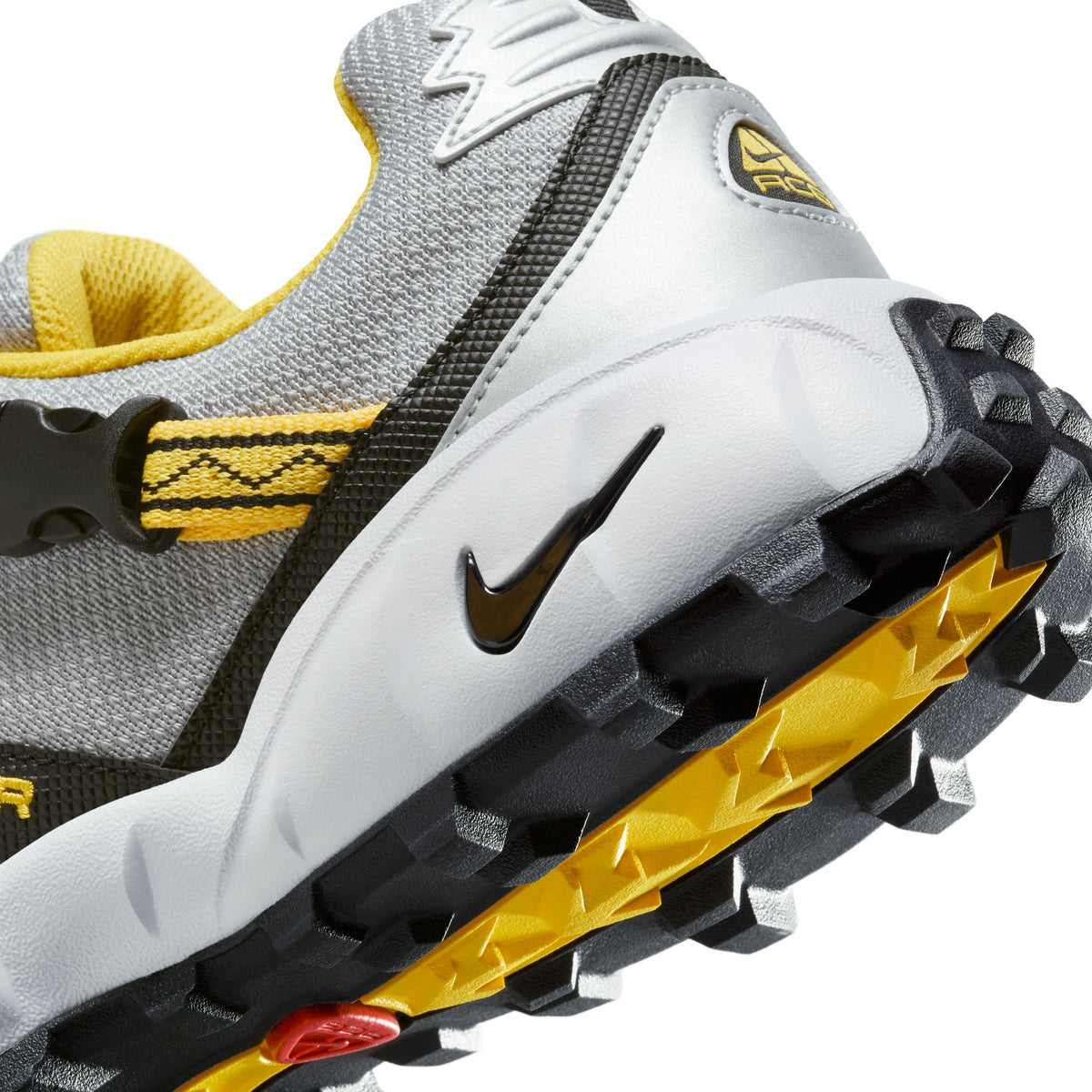 NIke ACG Phassad - Black/Yellow Zest/Metallic Silver HM7133-001 