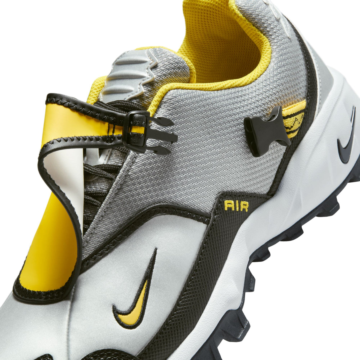 NIke ACG Phassad - Black/Yellow Zest/Metallic Silver HM7133-001 