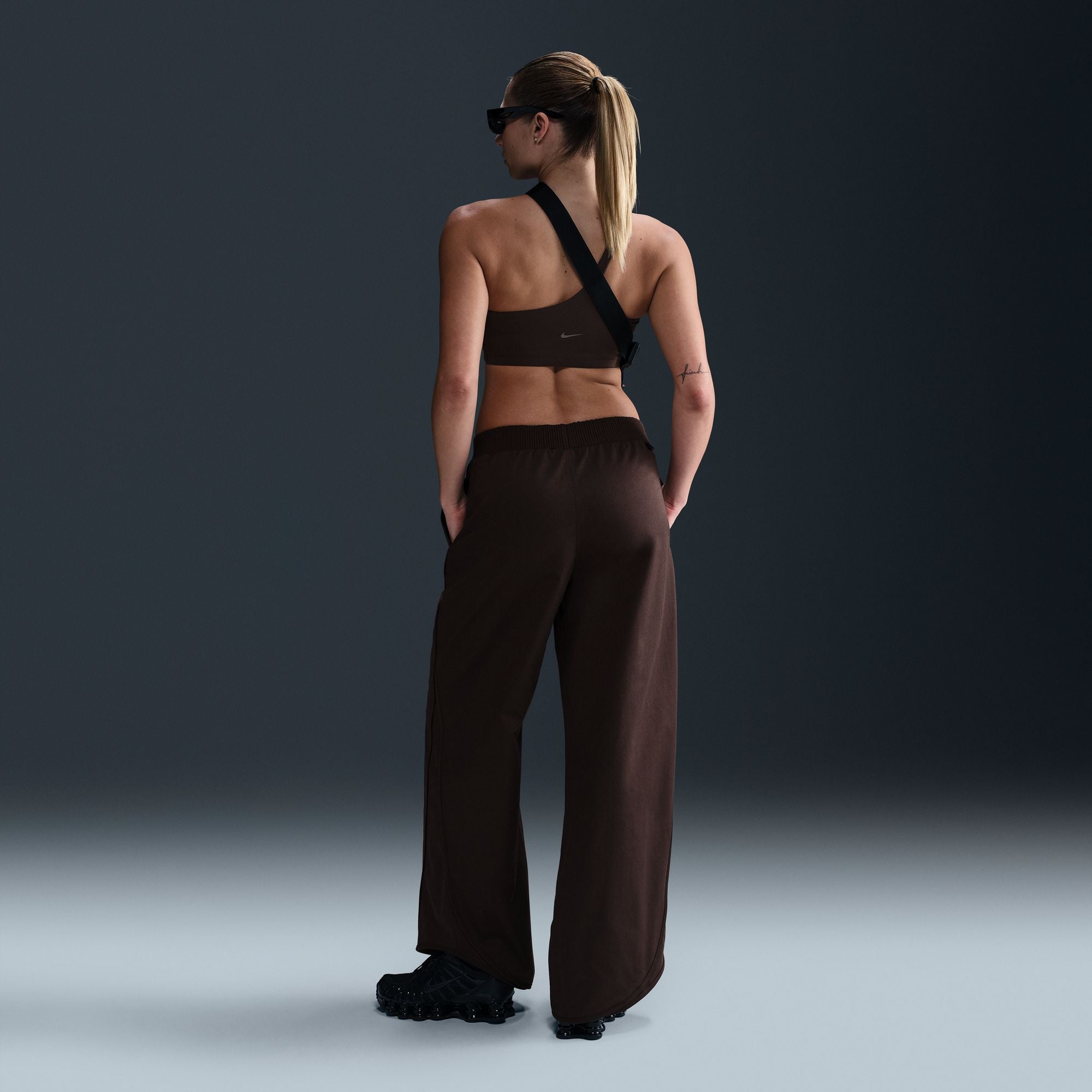 Nike W NSW Mid-Rise Twill Track Pants - Velvet Brown HM9054-220 I