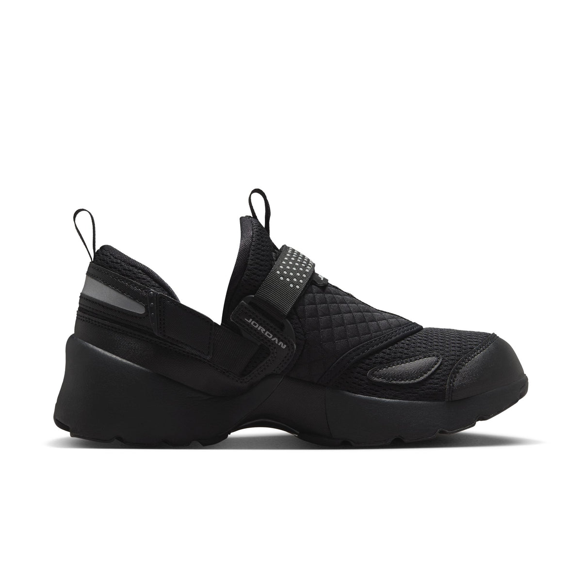 W Jordan Trunner LX - Black HQ2164-001