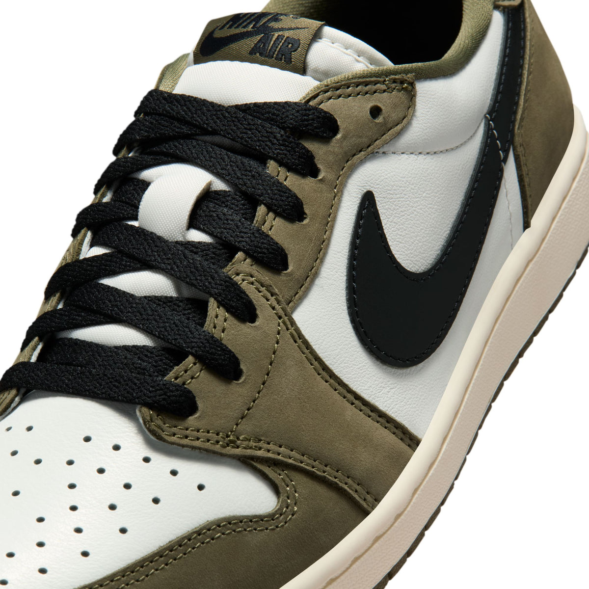Air Jordan 1 Retro Low Medium Olive/Black/Summit White/Sail HQ6998-200