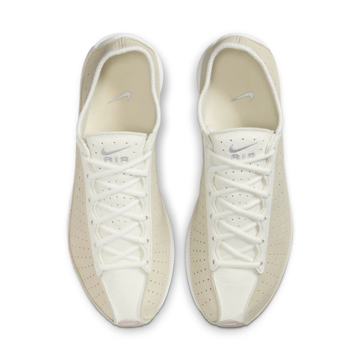 Nike W Air Superfly - Coconut Milk/Metallic Silver HQ7955-100