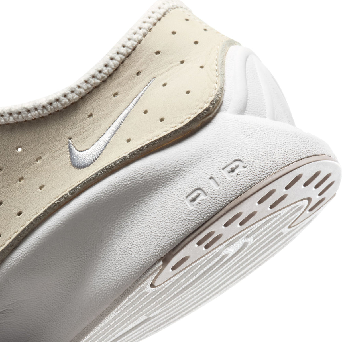 Nike W Air Superfly - Coconut Milk/Metallic Silver HQ7955-100
