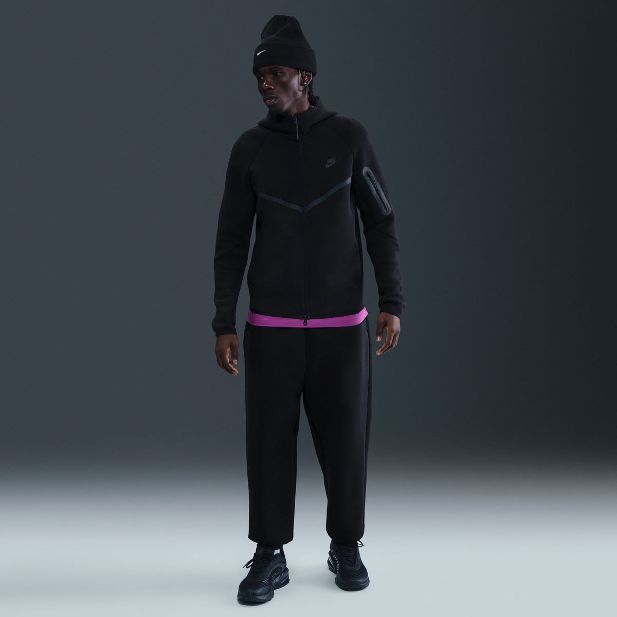 Nike Tech Fleece Windrunner Full-Zip Jacket Black HV0949-010