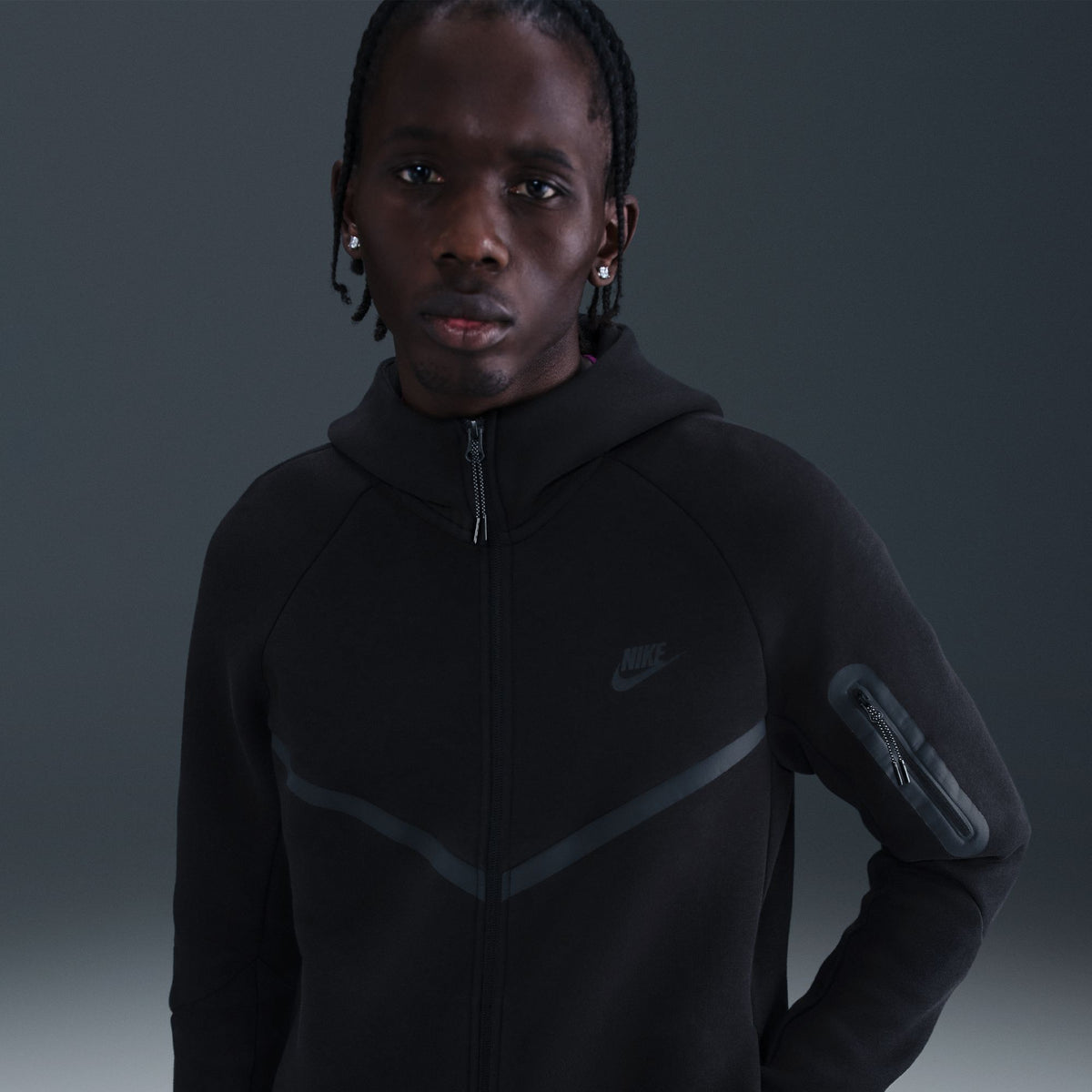 Nike Tech Fleece Windrunner Full-Zip Jacket Black HV0949-010