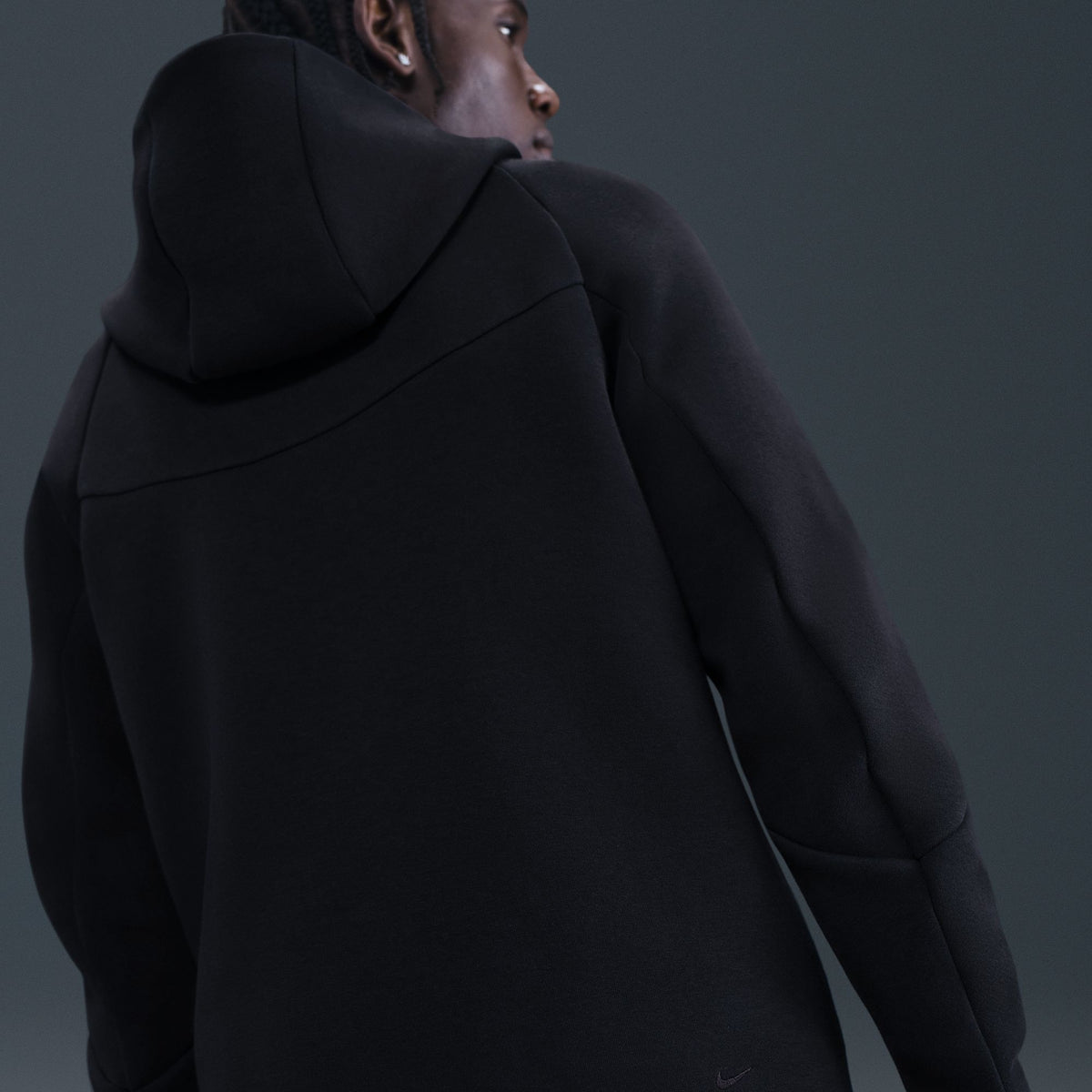 Nike Tech Fleece Windrunner Full-Zip Jacket Black HV0949-010