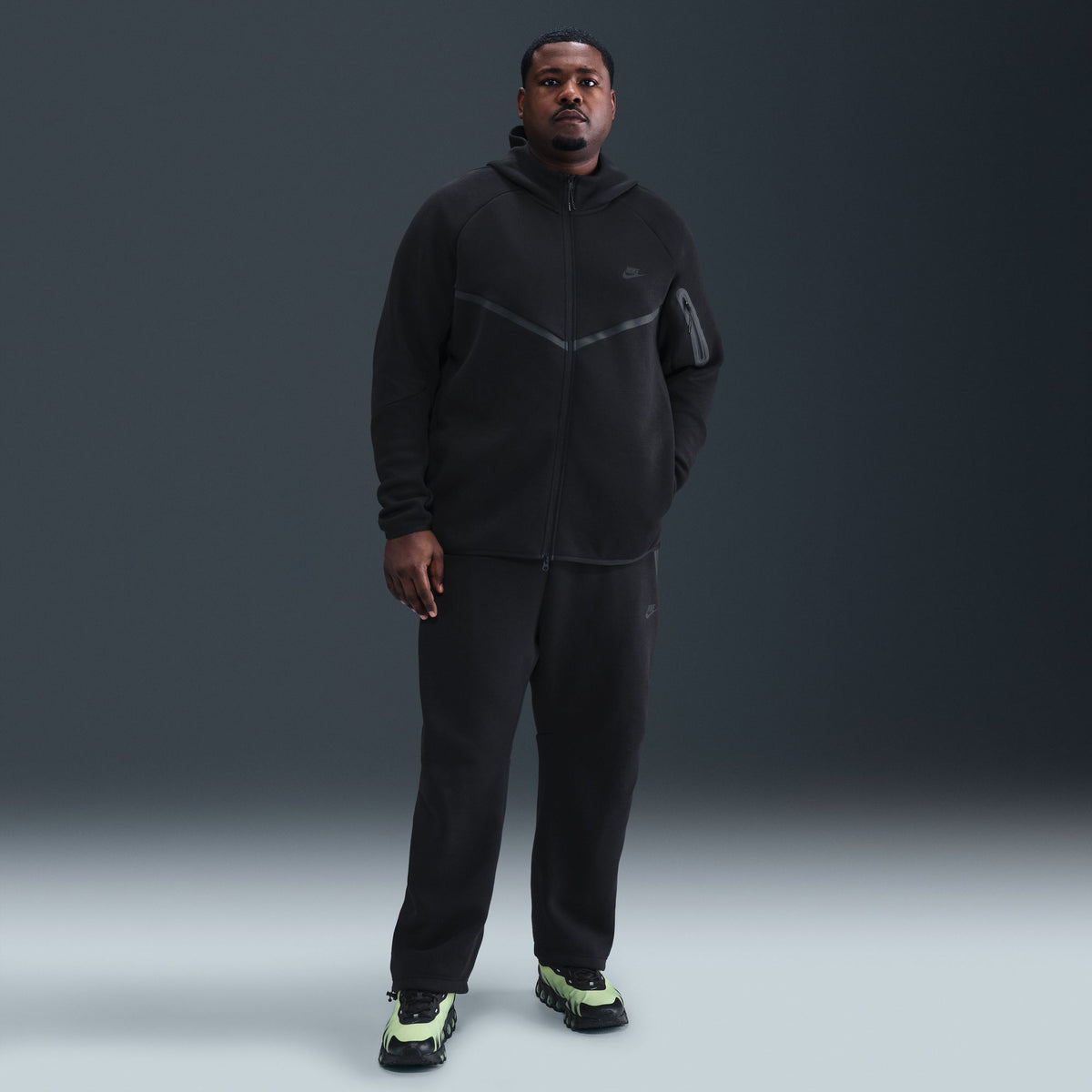 Nike Tech Fleece Windrunner Full-Zip Jacket Black HV0949-010