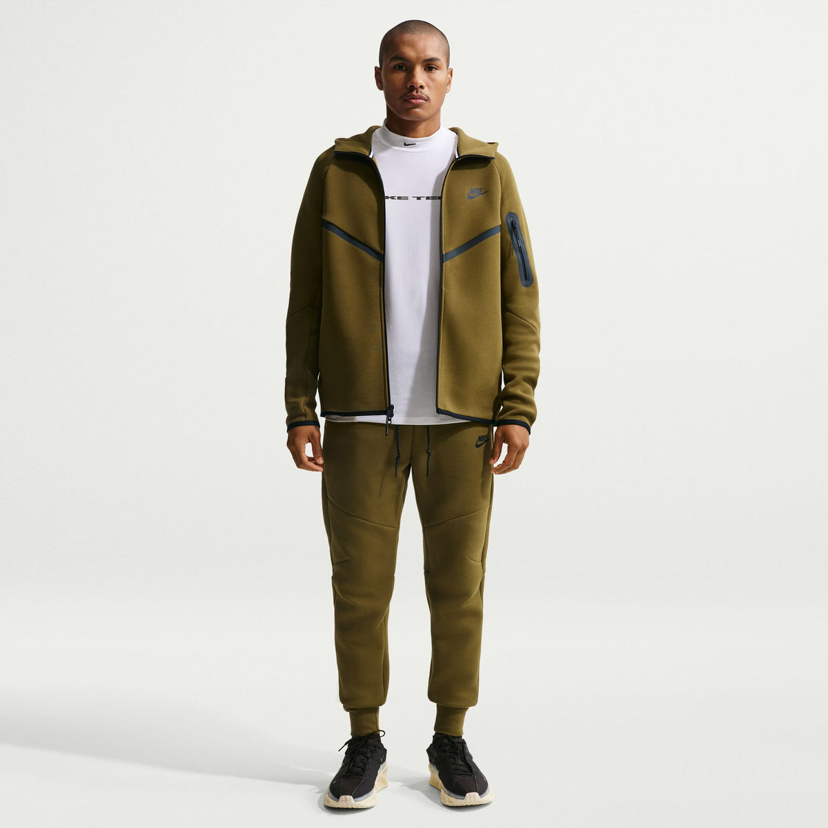 Tech Fleece Windrunner Full-Zip Jacket Olive Flak/Black HV0949-368